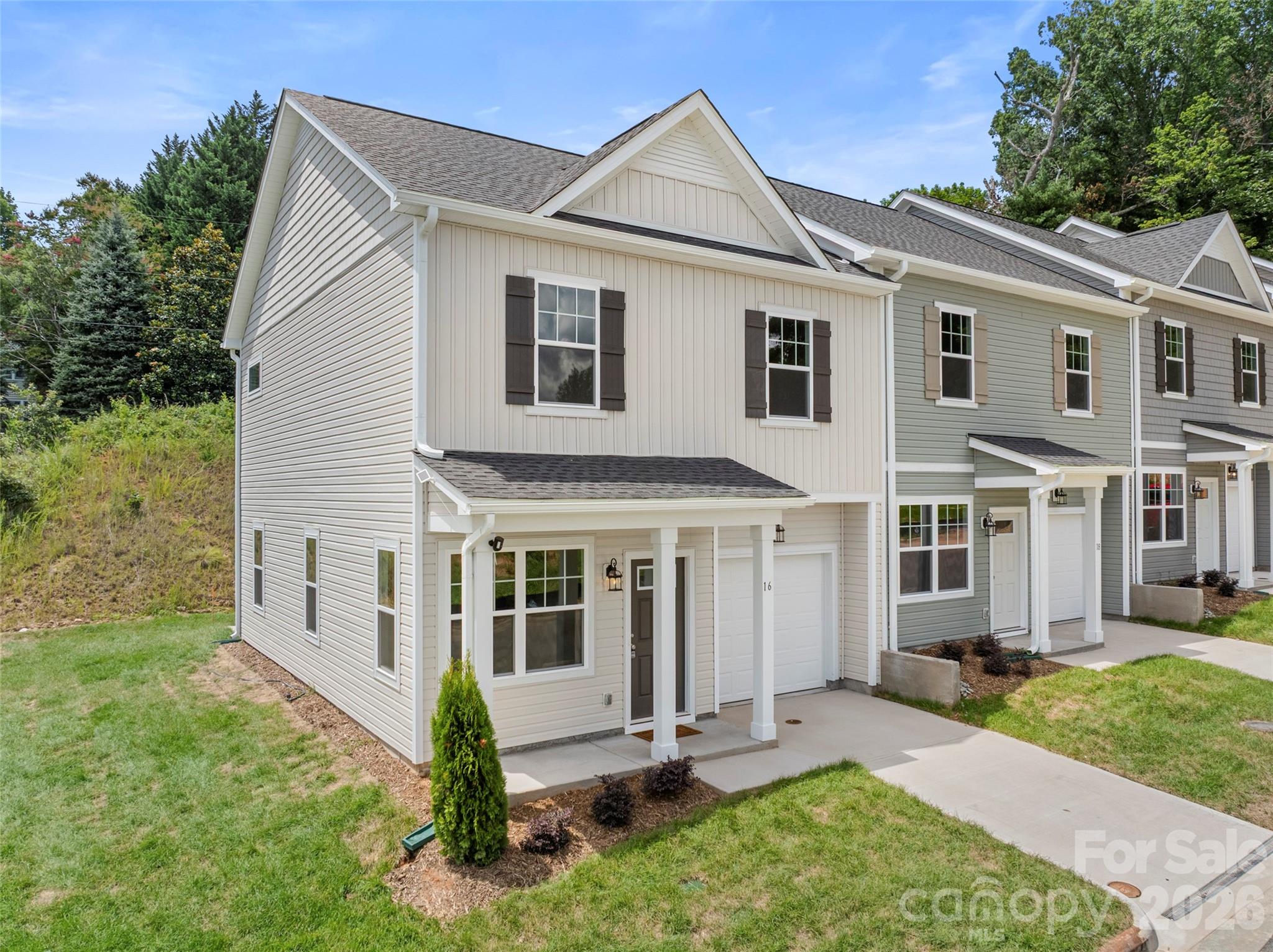 Townhouse at 16 Bessie Luther Boulevard, Candler, photo 2 of 34