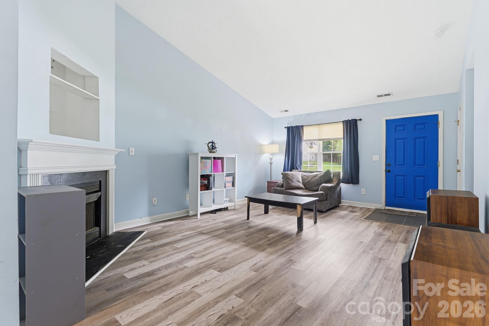 Single Family Residence at 2772 Ramble Wood Court, Rock Hill, photo 5 of 30