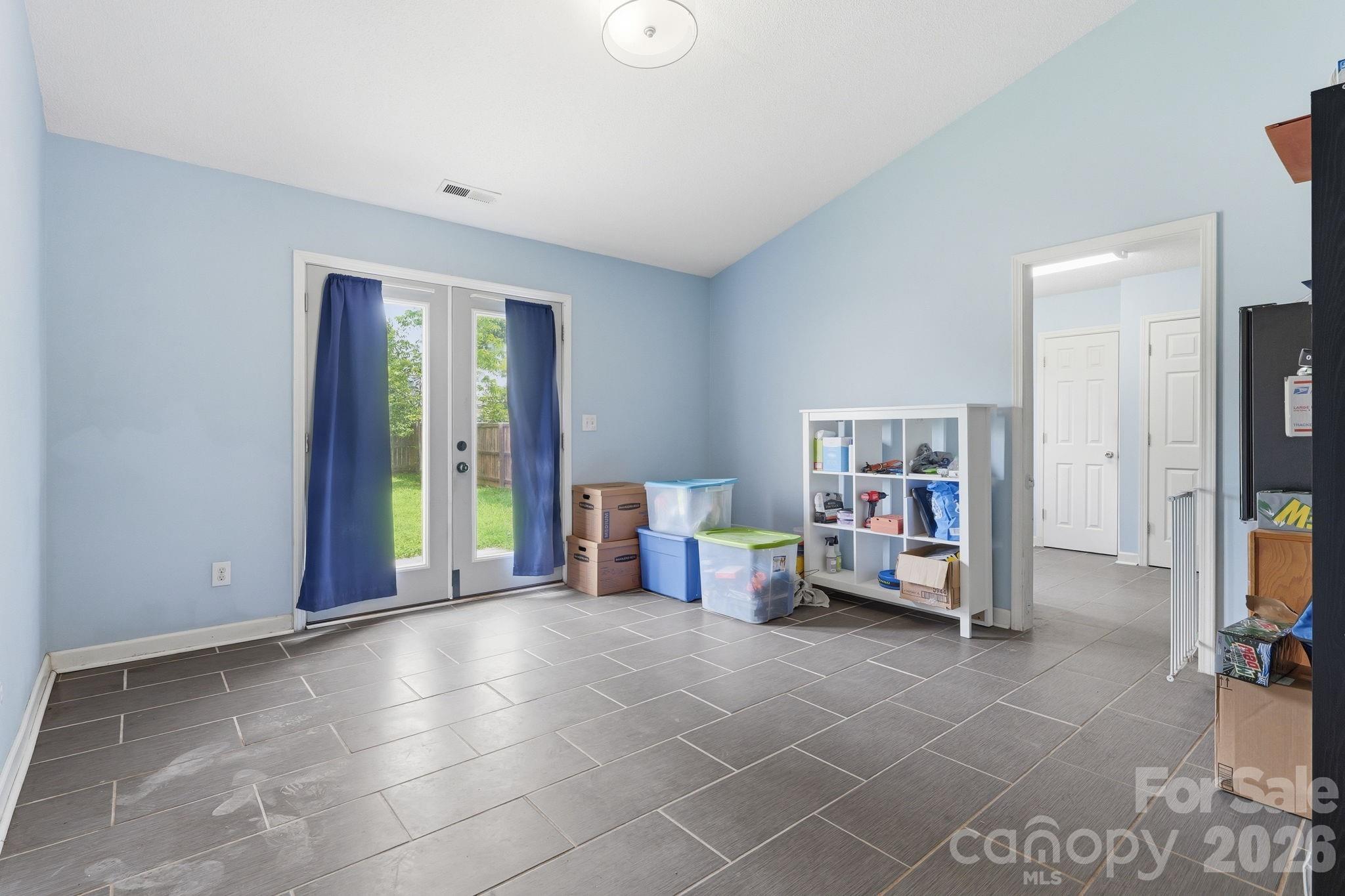 Single Family Residence at 2772 Ramble Wood Court, Rock Hill, photo 10 of 30