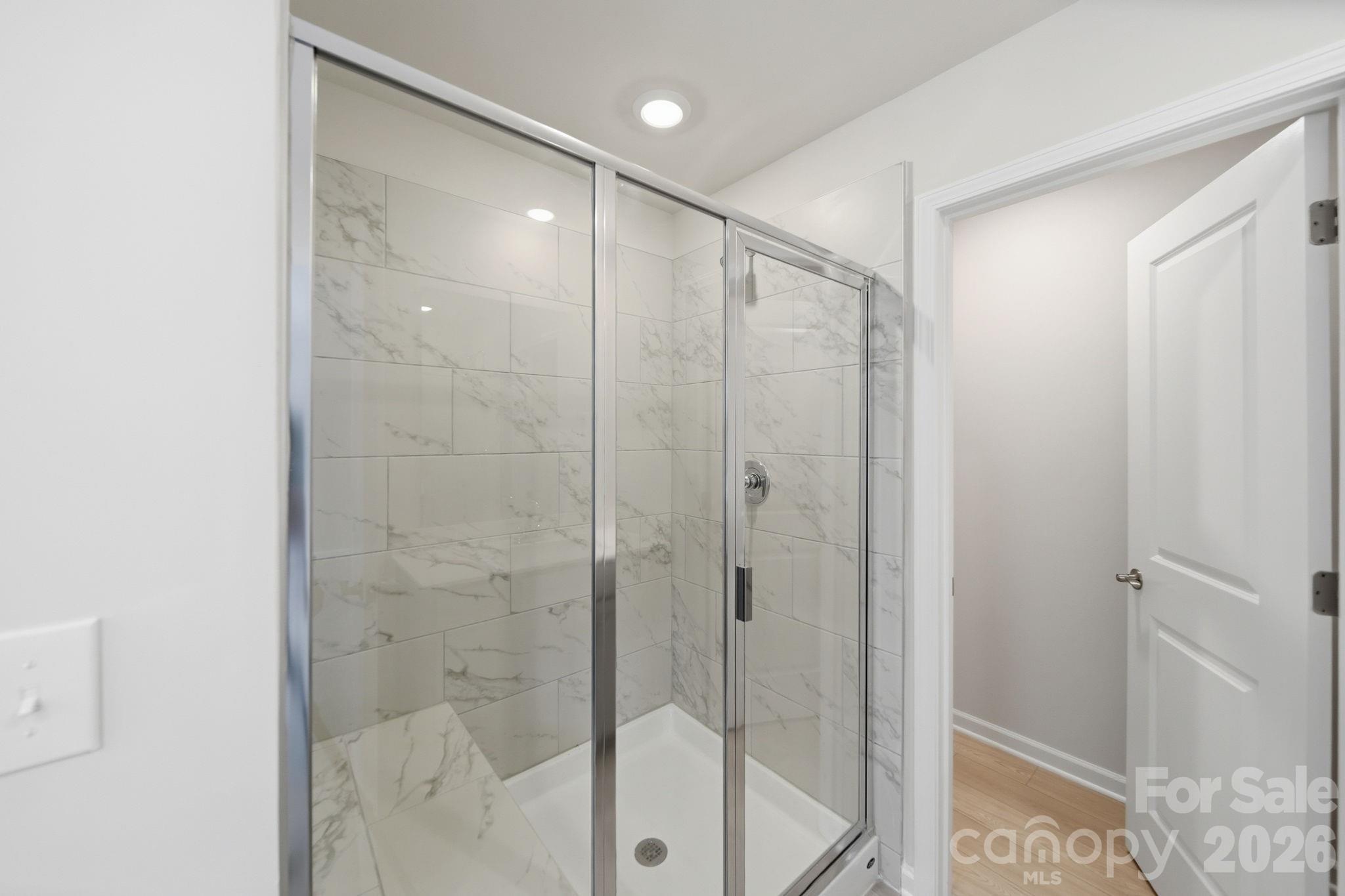 Primary ensuite - 1131 Bandon Drive, Waxhaw