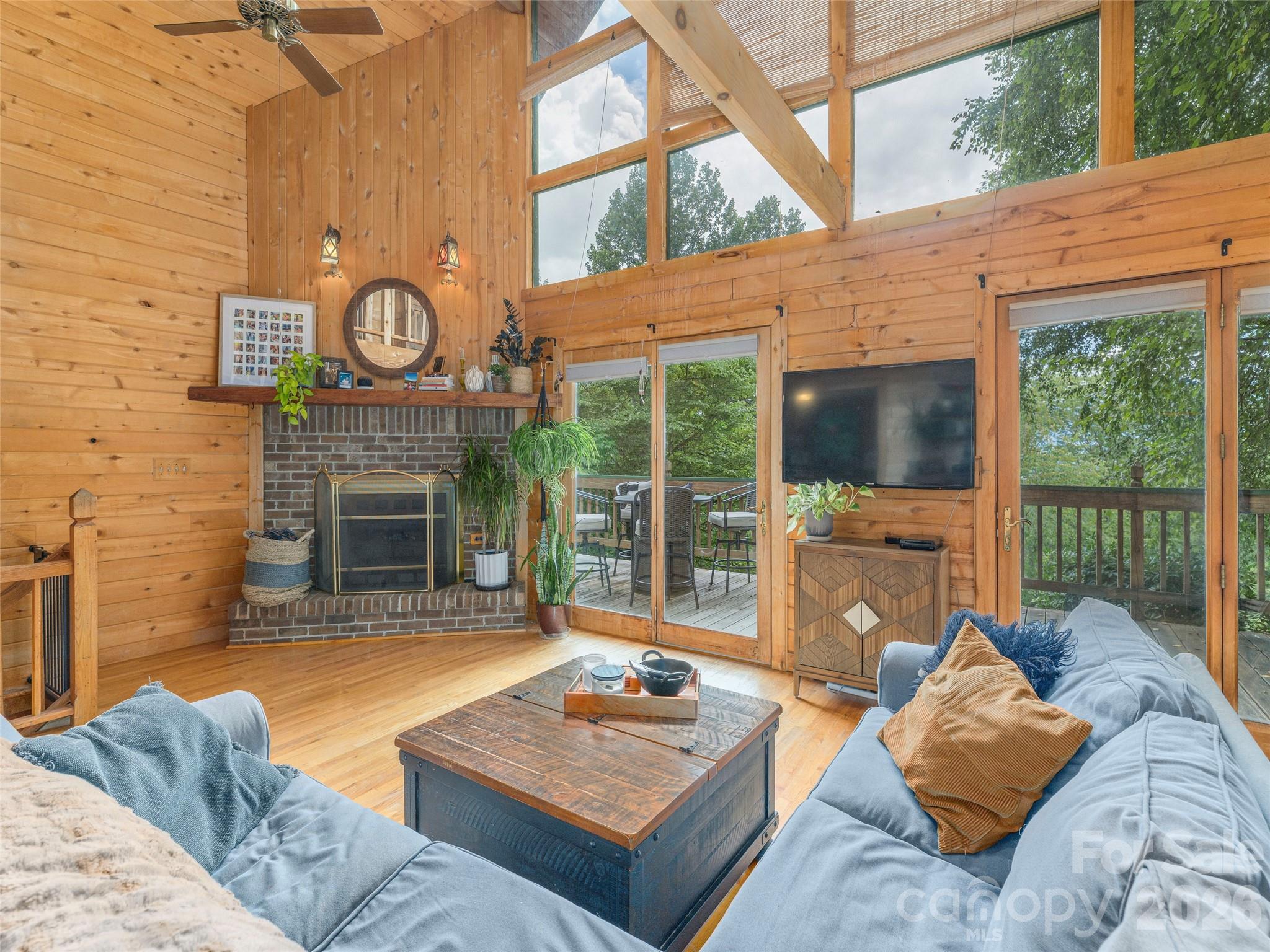 Single Family Residence at 215 Hall Top Road, Waynesville, photo 4 of 35