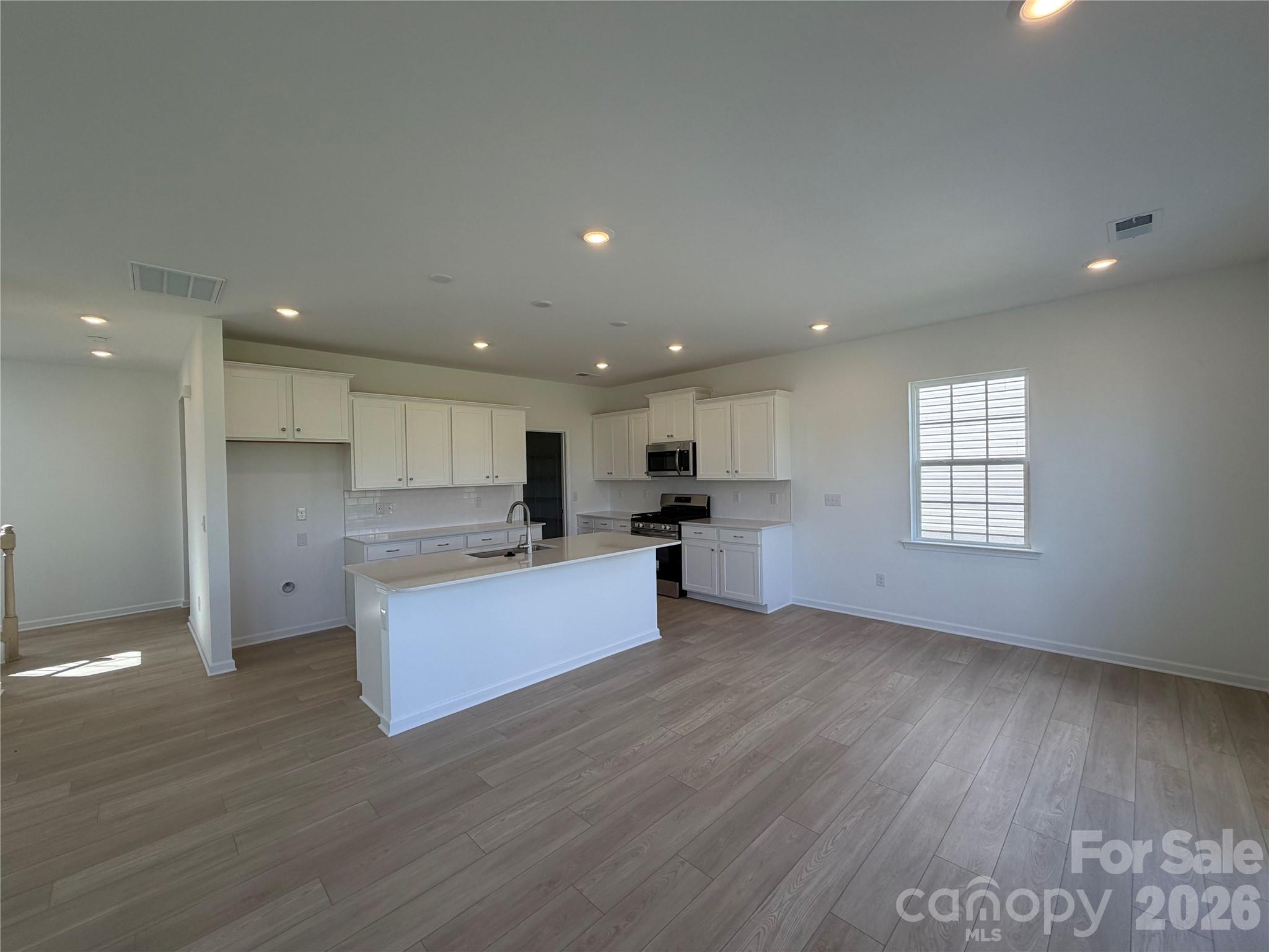 Single Family Residence at 2087 Morning Gold Drive, Maiden, photo 21 of 25