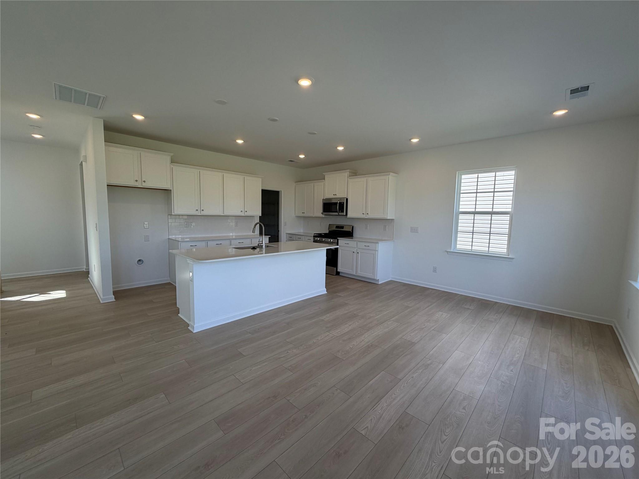 Single Family Residence at 2087 Morning Gold Drive, Maiden, photo 22 of 25