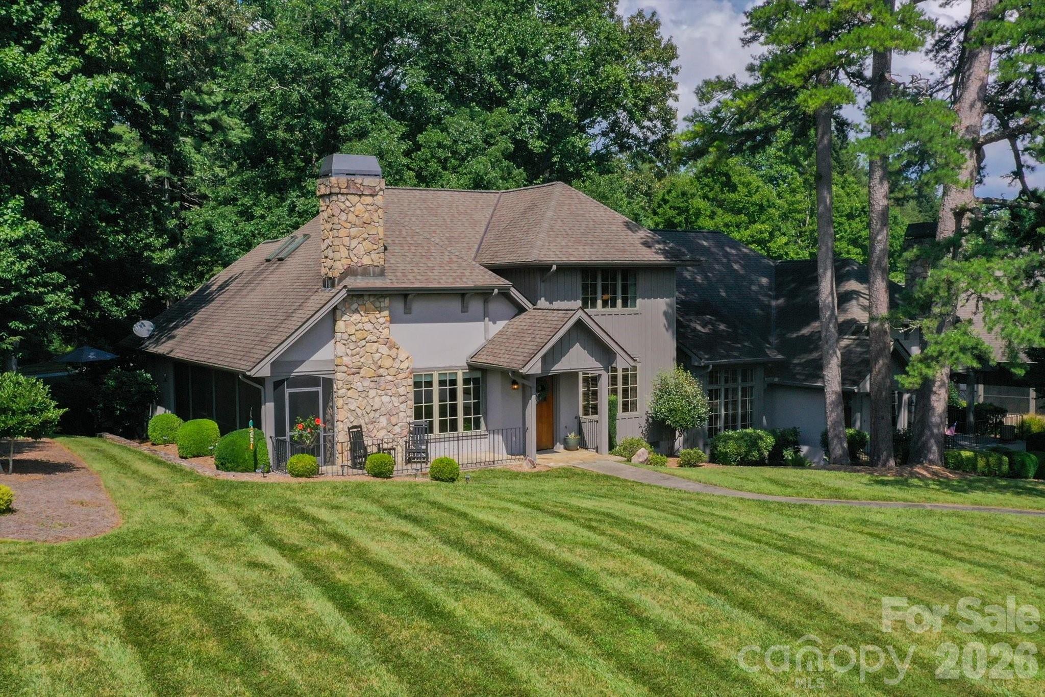 Lovely Mountain Architecture! - 6 Jasmine Lane, Brevard