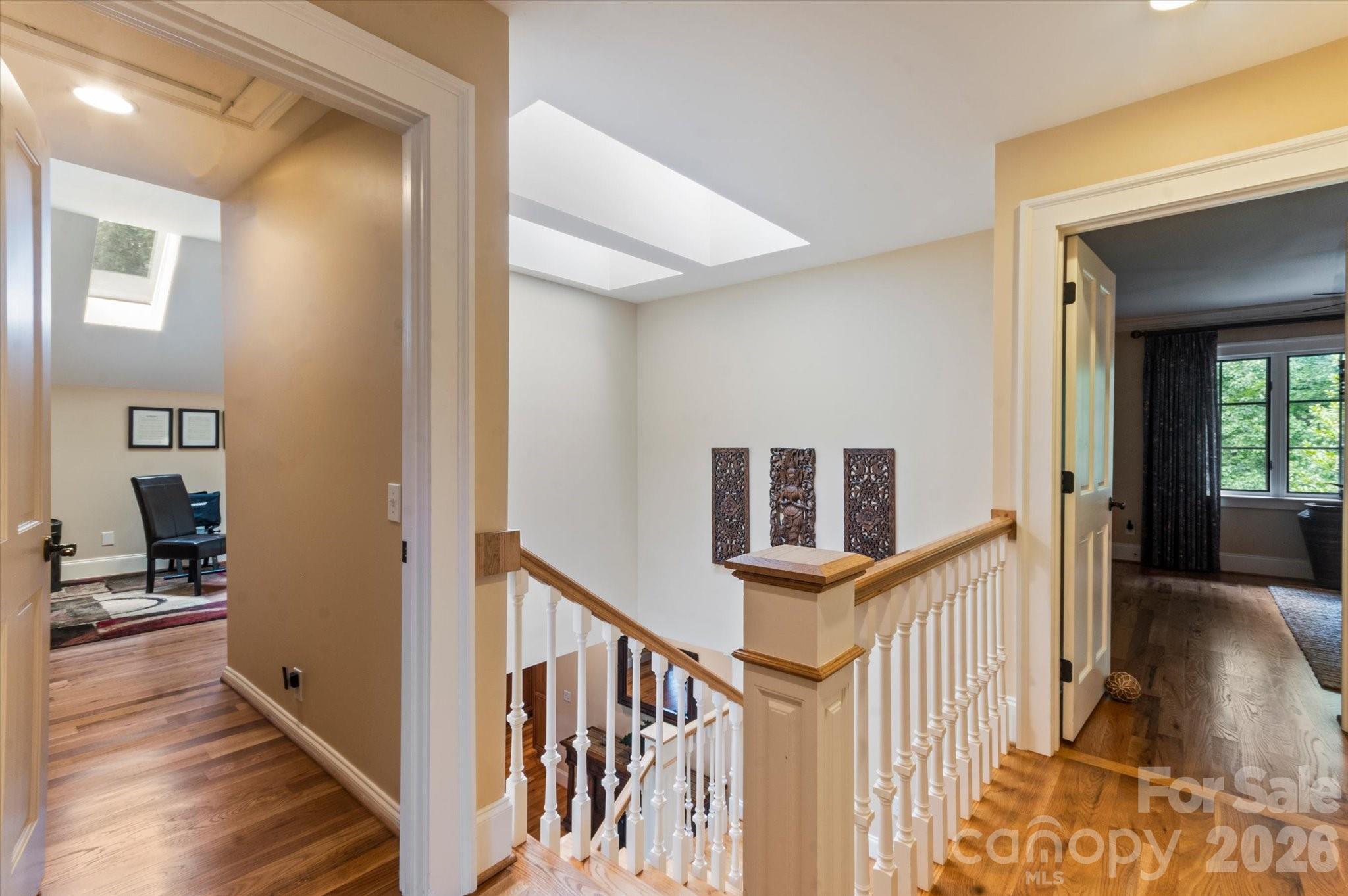 Upstairs Flows Nicely - 6 Jasmine Lane, Brevard
