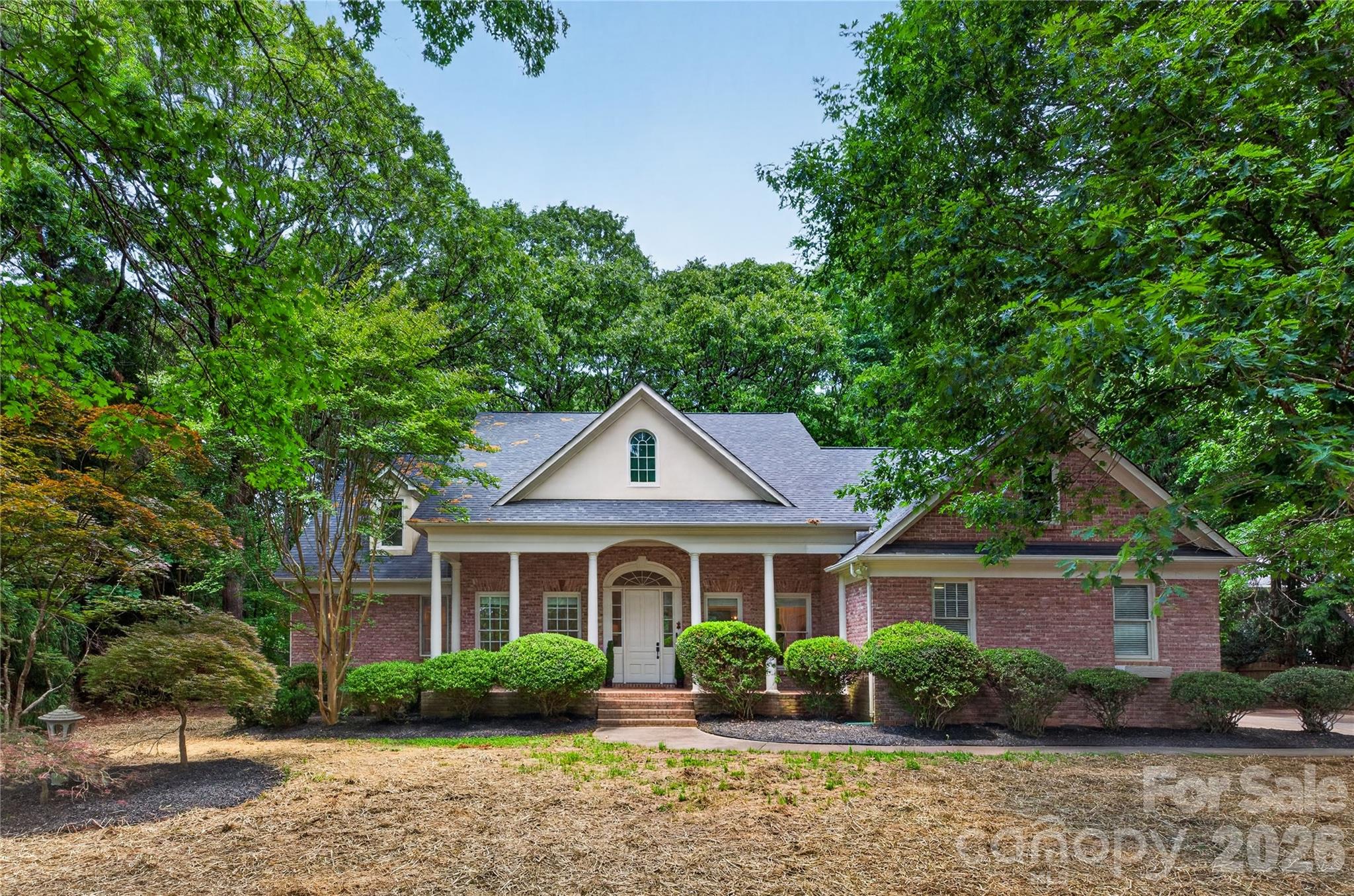 Single Family Residence at 6424 Antioch Court, Matthews, photo 2 of 14