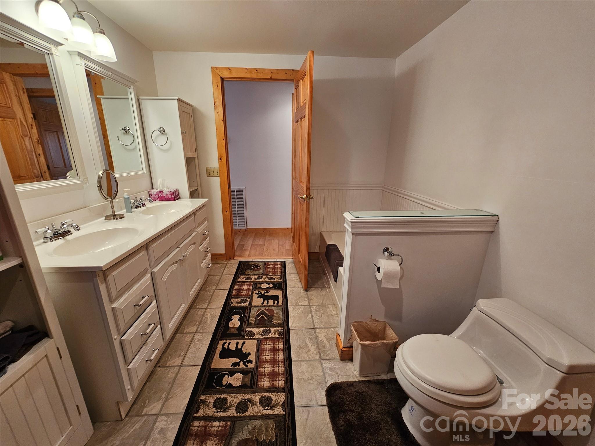 Single Family Residence at 194 Long Ridge Drive, Lake Lure, photo 12 of 44