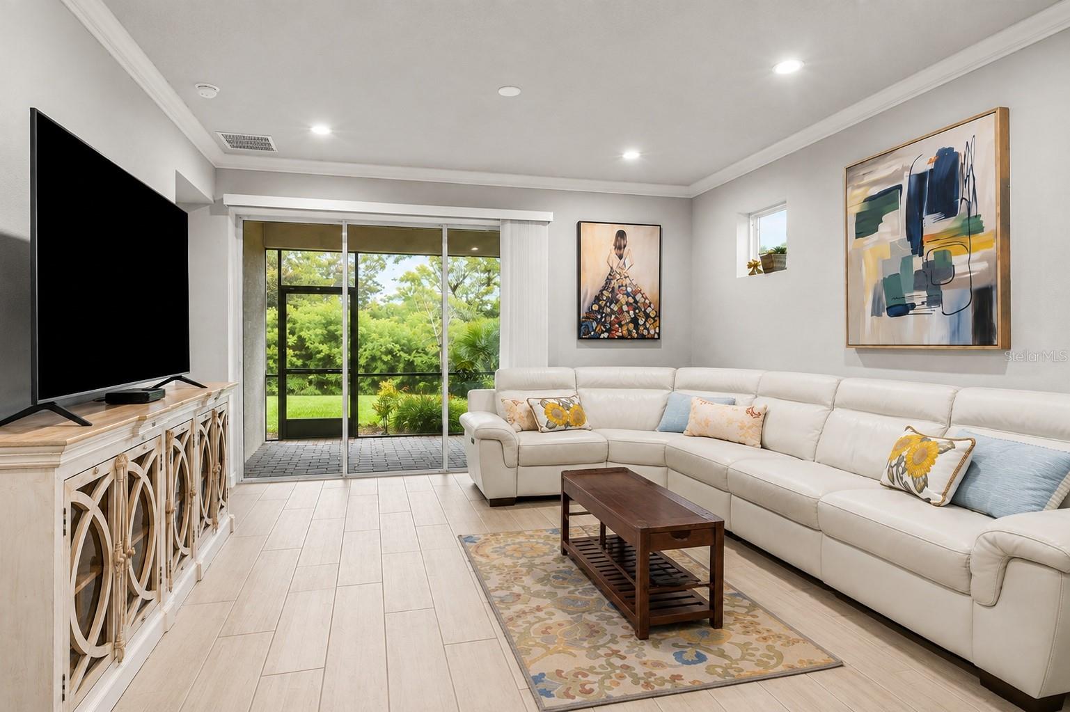 Relax and Unwind - 12458 SOMATIC CT, VENICE