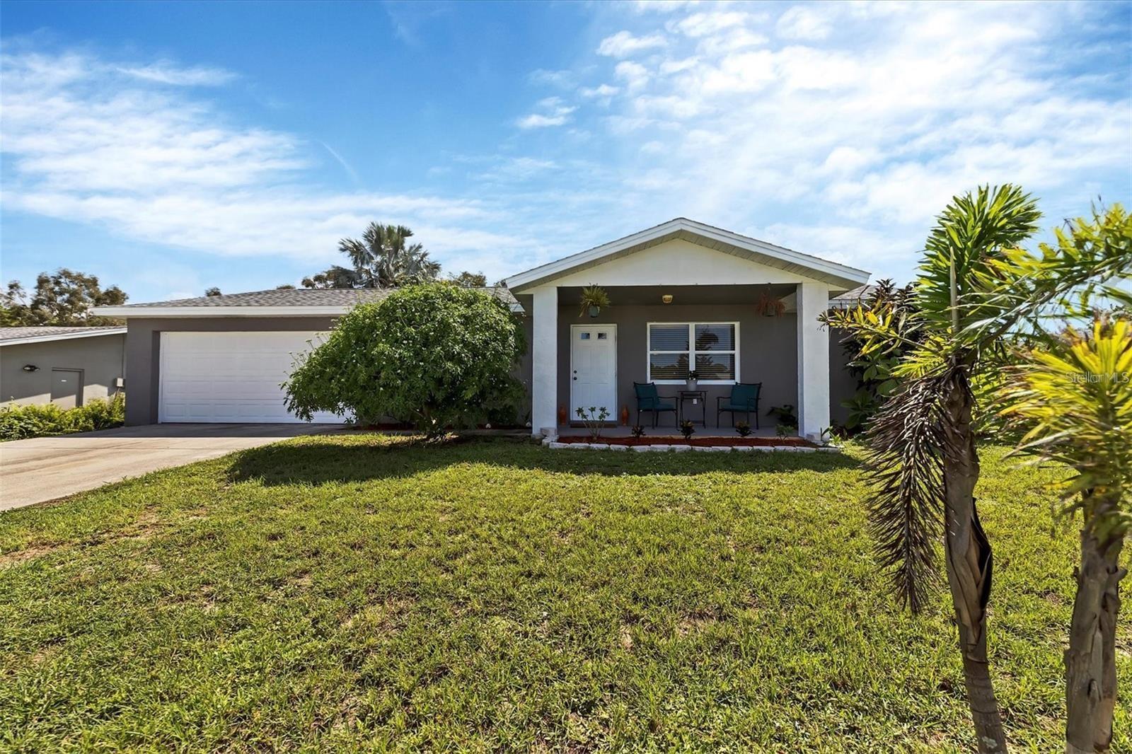 144 ROTONDA CIR