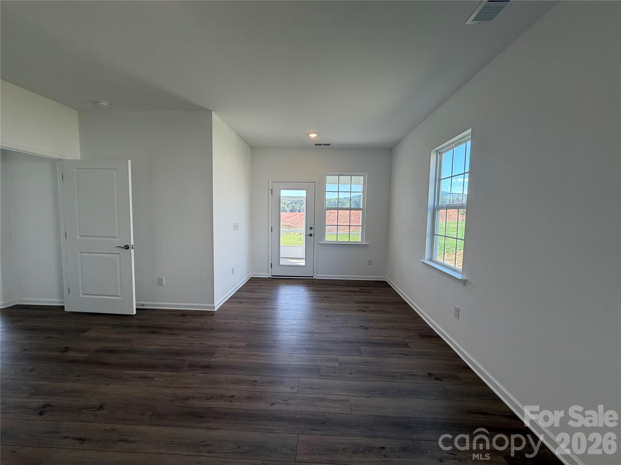 Single Family Residence at 7092 Juneberry Way, Maiden, photo 22 of 31