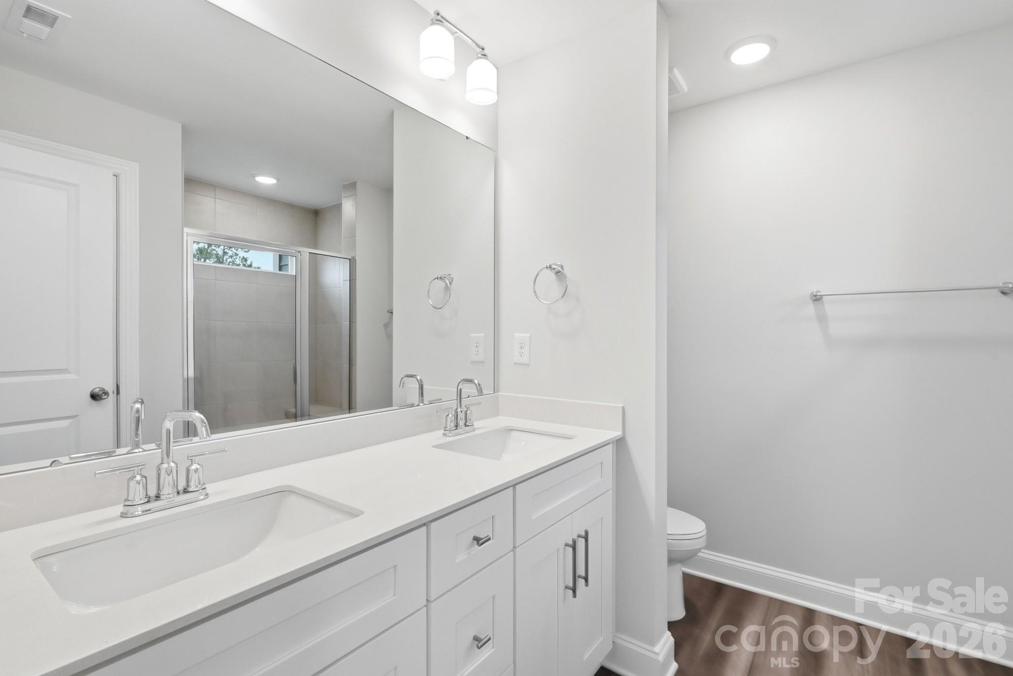 Primary Bathroom - 108 Pointer Trail, Troutman