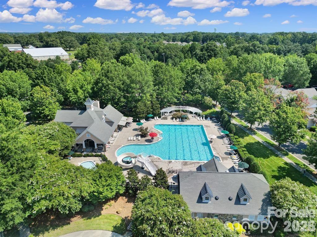 Pool with slide!!! - 1004 Hawker Road, Matthews