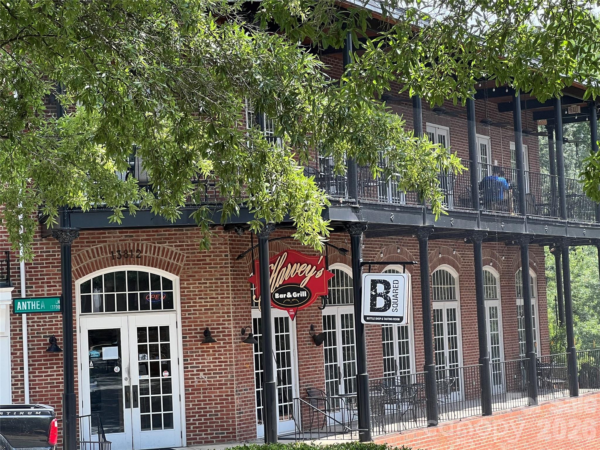 Harvey's Bar and Grill located on Vermillion Square - 13704 Berkley Avenue, Huntersville