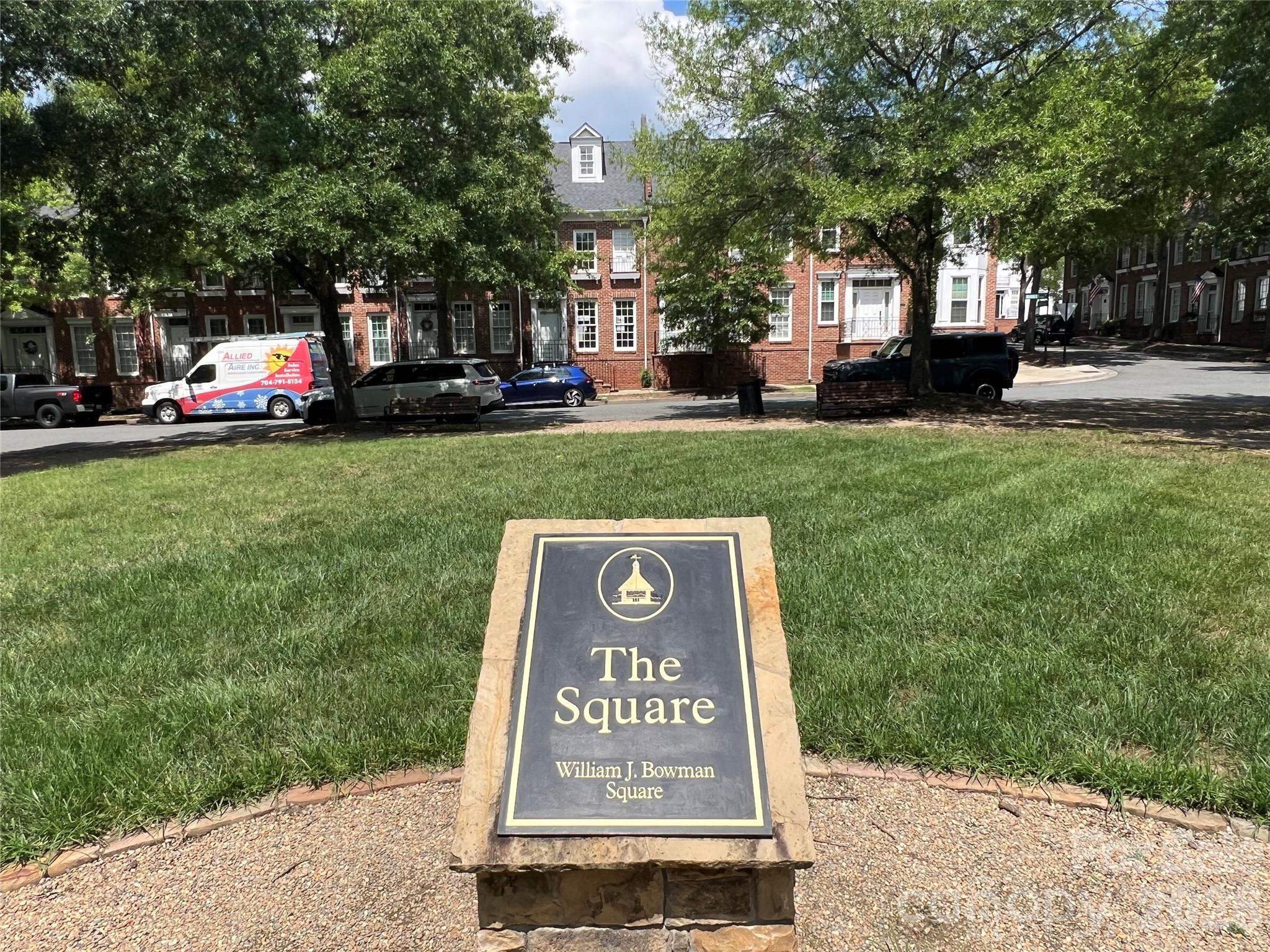 Vermillion Square - 13704 Berkley Avenue, Huntersville
