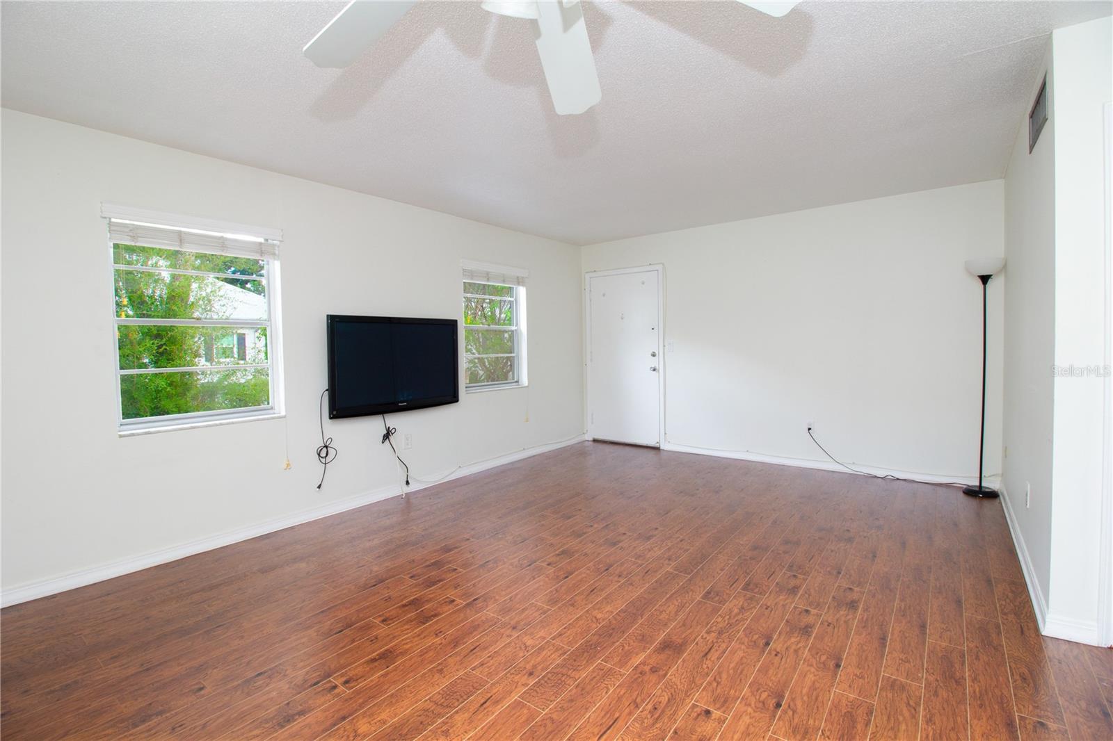 Condominium at 6940 A SUNSET DR S #2C, ST PETERSBURG, photo 5 of 16