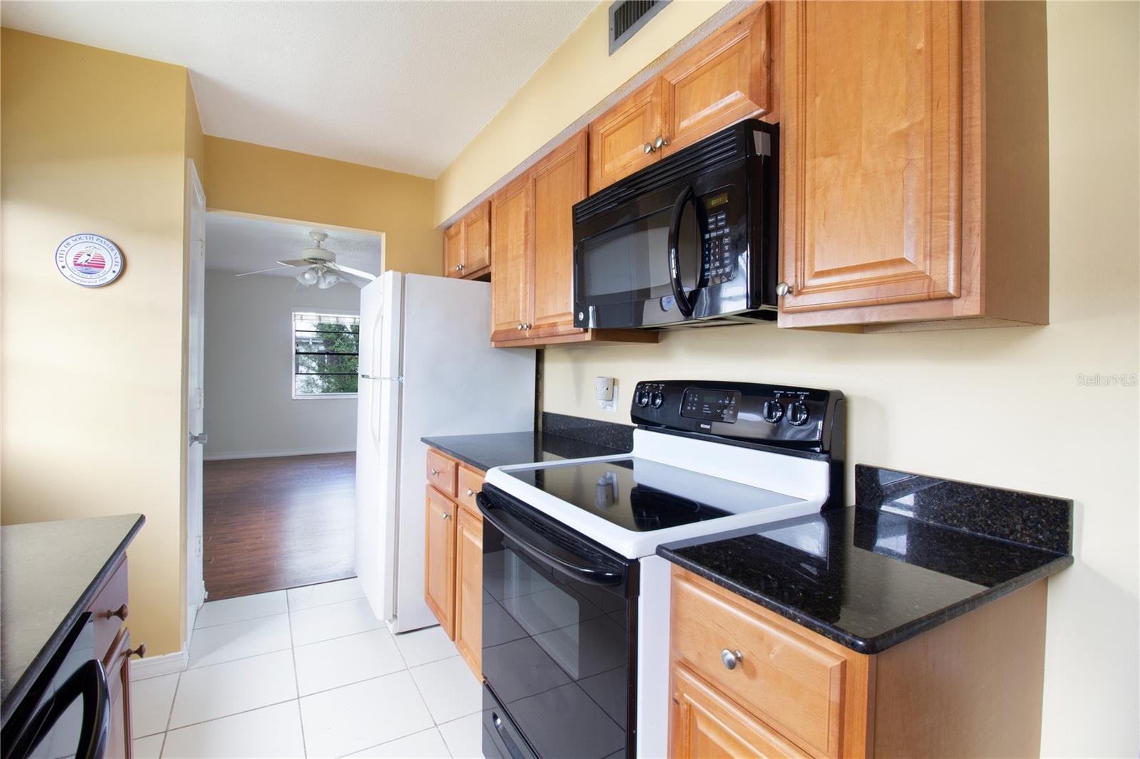 Condominium at 6940 A SUNSET DR S #2C, ST PETERSBURG, photo 8 of 16