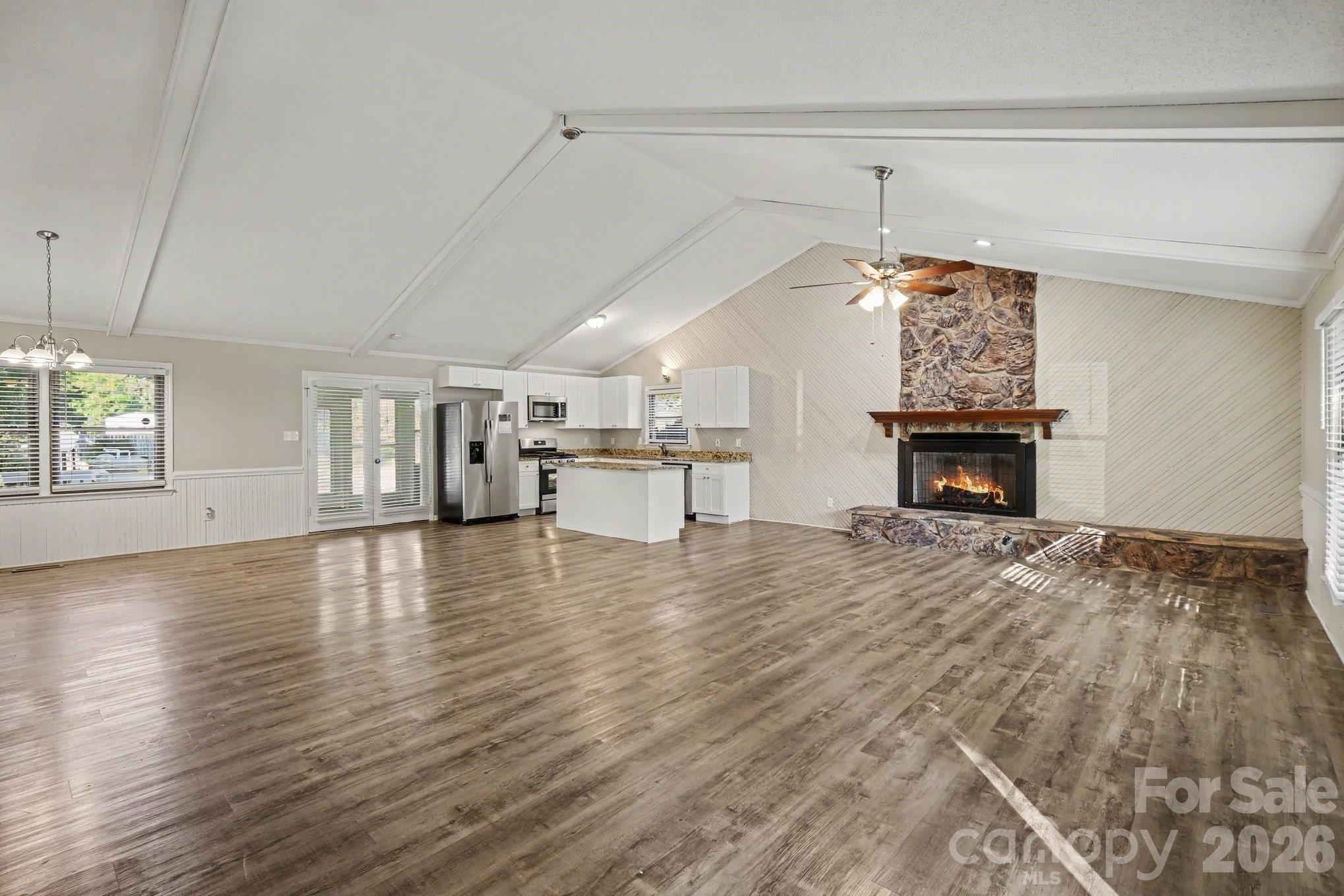 Single Family Residence at 105 Windsong Court, Gastonia, photo 3 of 36