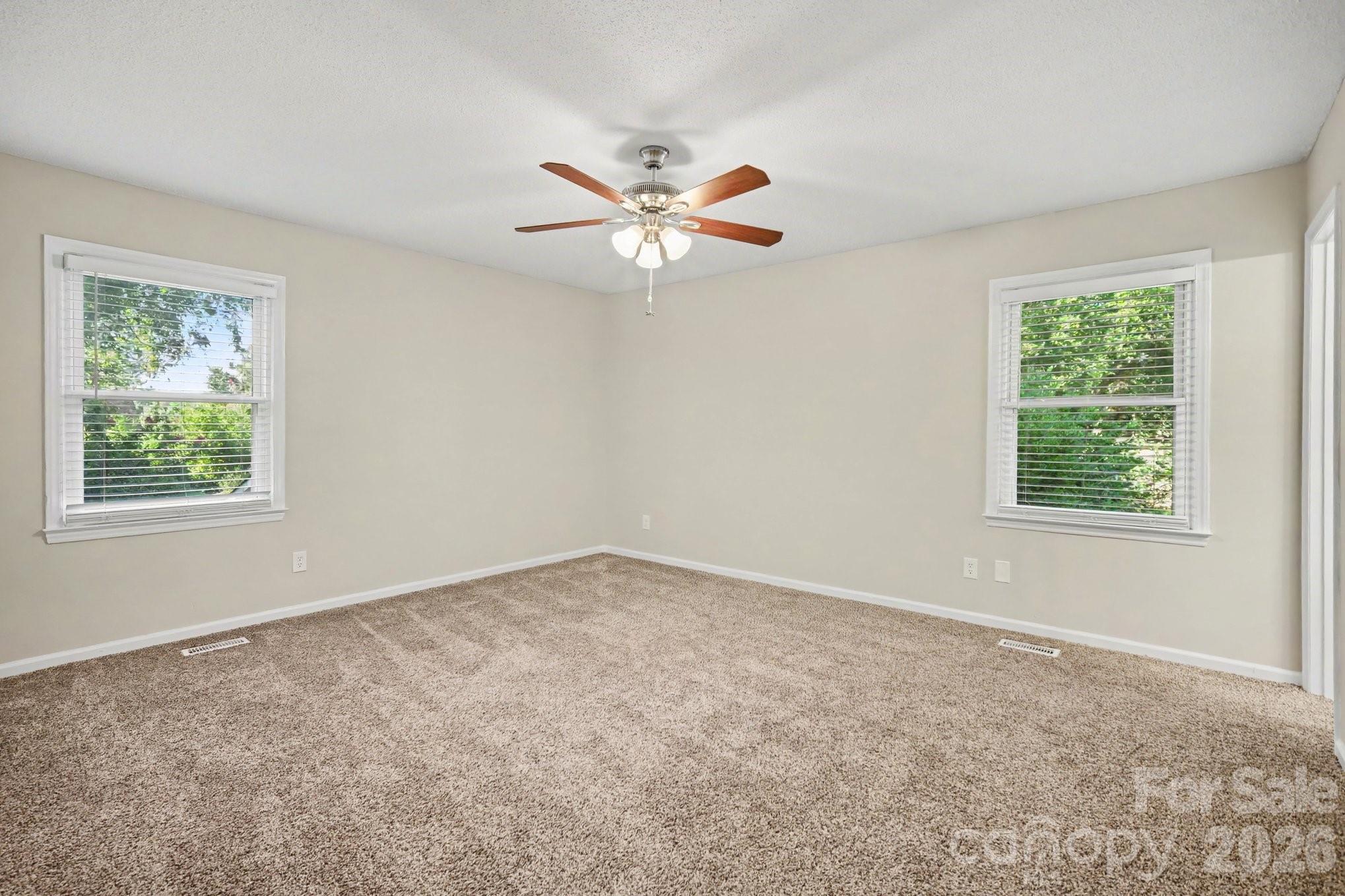 Single Family Residence at 105 Windsong Court, Gastonia, photo 19 of 36