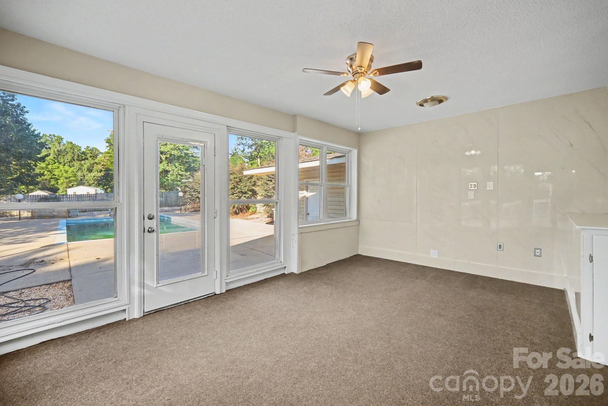 Single Family Residence at 105 Windsong Court, Gastonia, photo 24 of 36