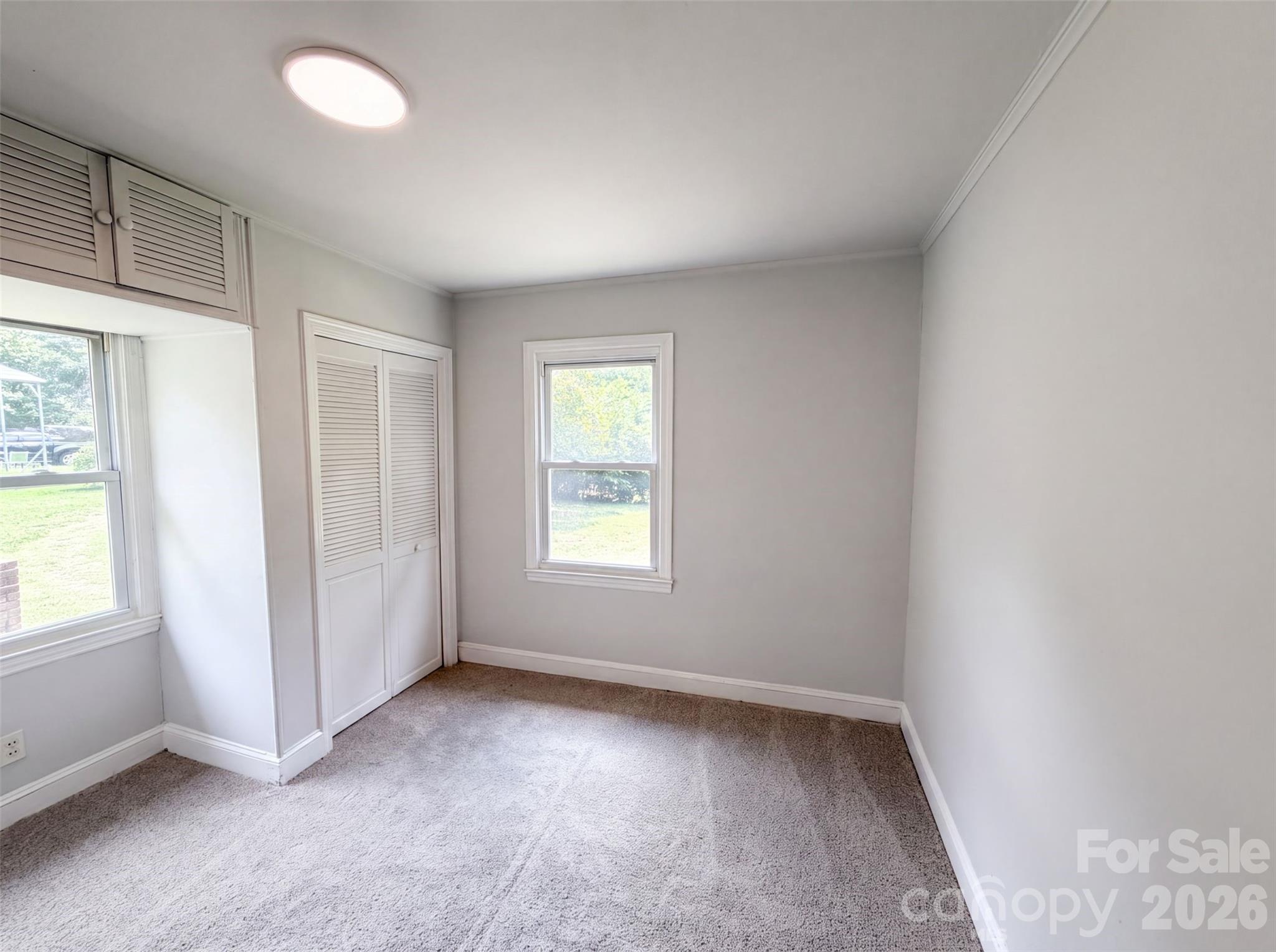 Single Family Residence at 704 Morningside Drive, Mount Holly, photo 12 of 20