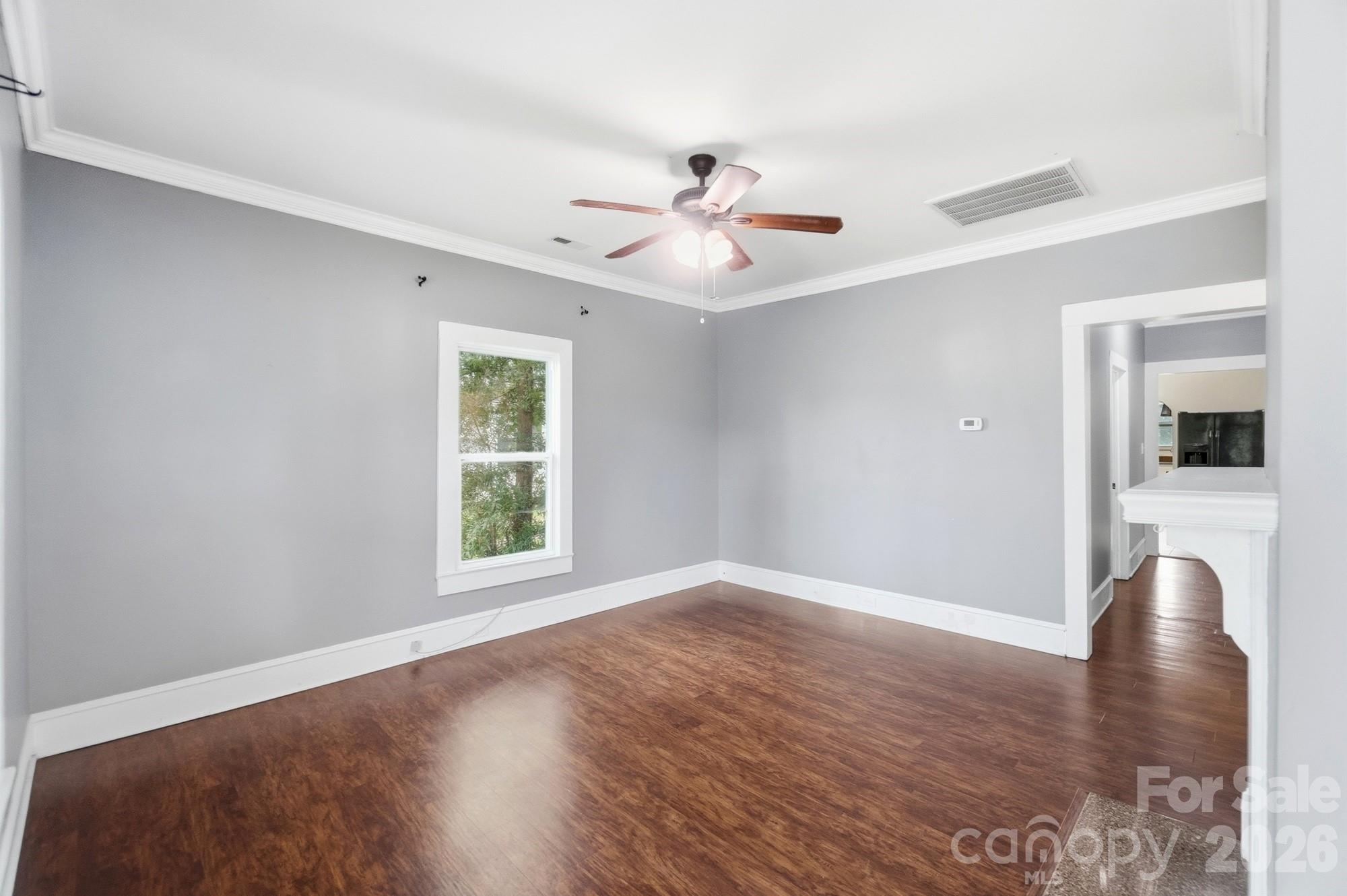 Single Family Residence at 1002 N Ridge Avenue, Kannapolis, photo 4 of 37