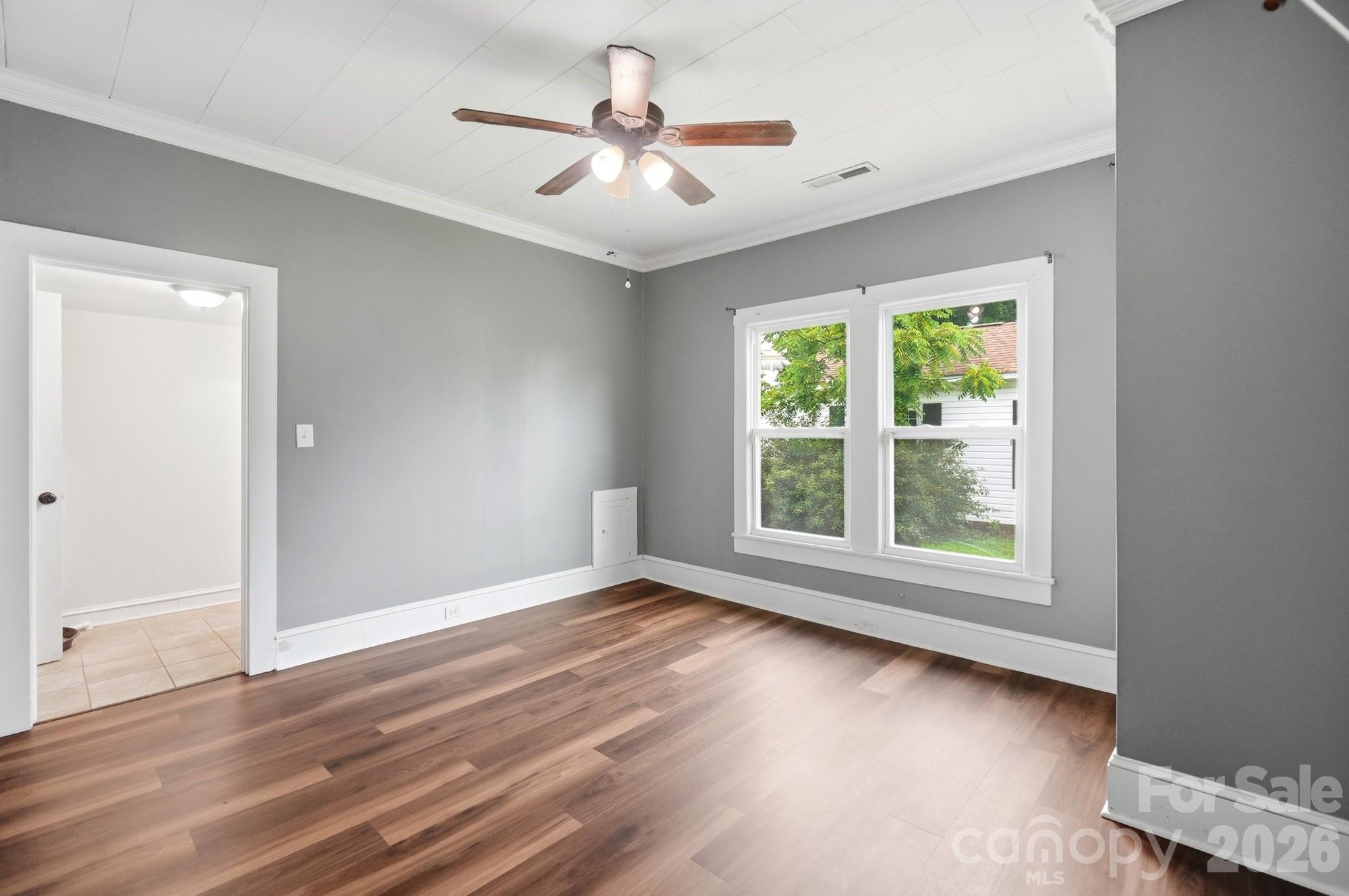 Single Family Residence at 1002 N Ridge Avenue, Kannapolis, photo 24 of 37