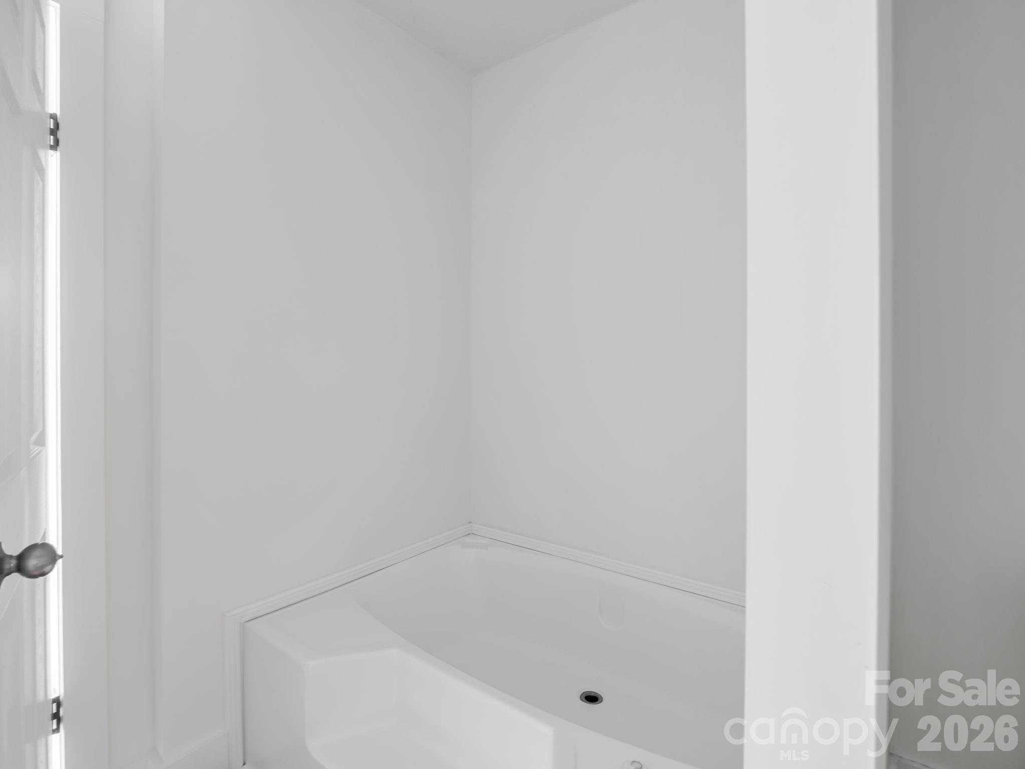 Single Family Residence at 115 Maplewood Knoll Drive, Flat Rock, photo 21 of 35