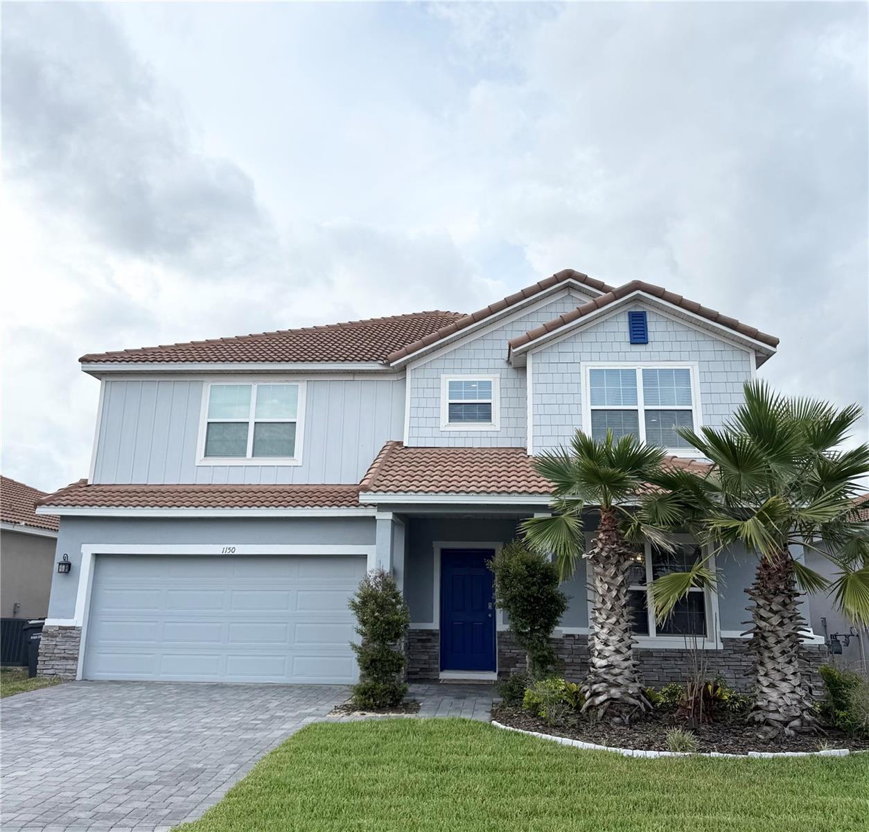 1150 OAK BLUFF DR