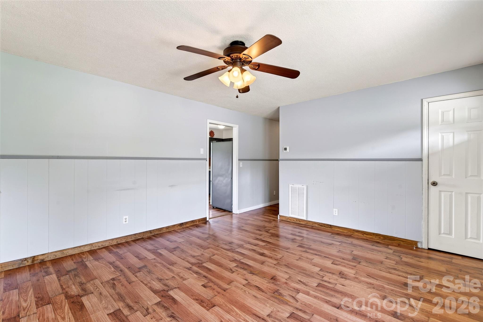 Single Family Residence at 224 Cherokee Way, Marion, photo 14 of 39