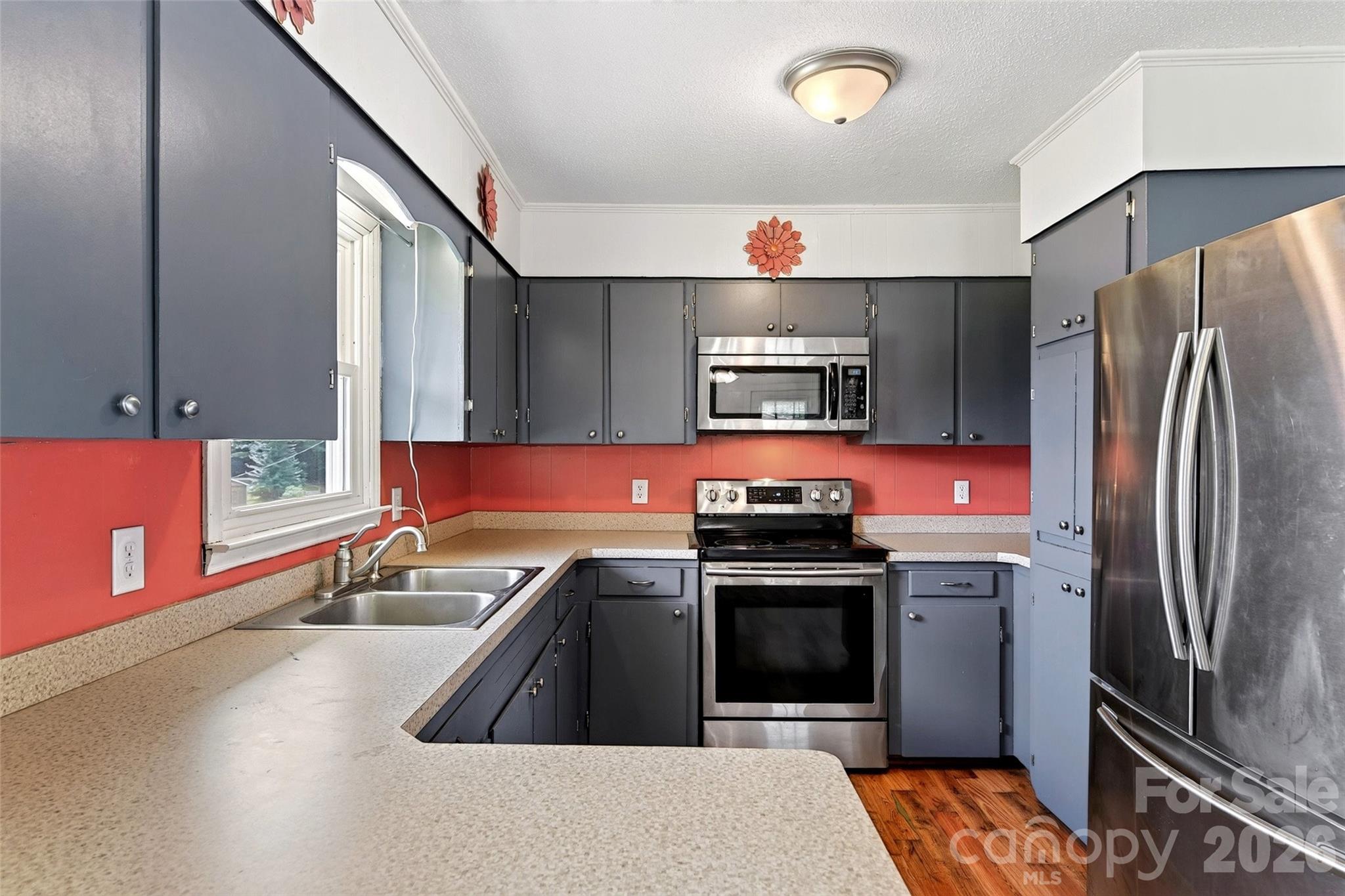 Single Family Residence at 224 Cherokee Way, Marion, photo 18 of 39