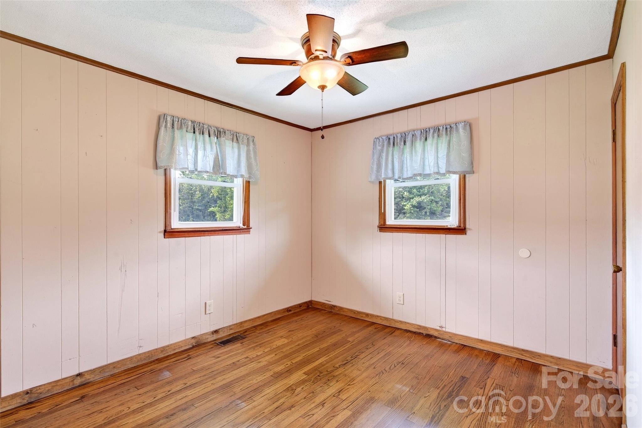 Single Family Residence at 224 Cherokee Way, Marion, photo 28 of 39