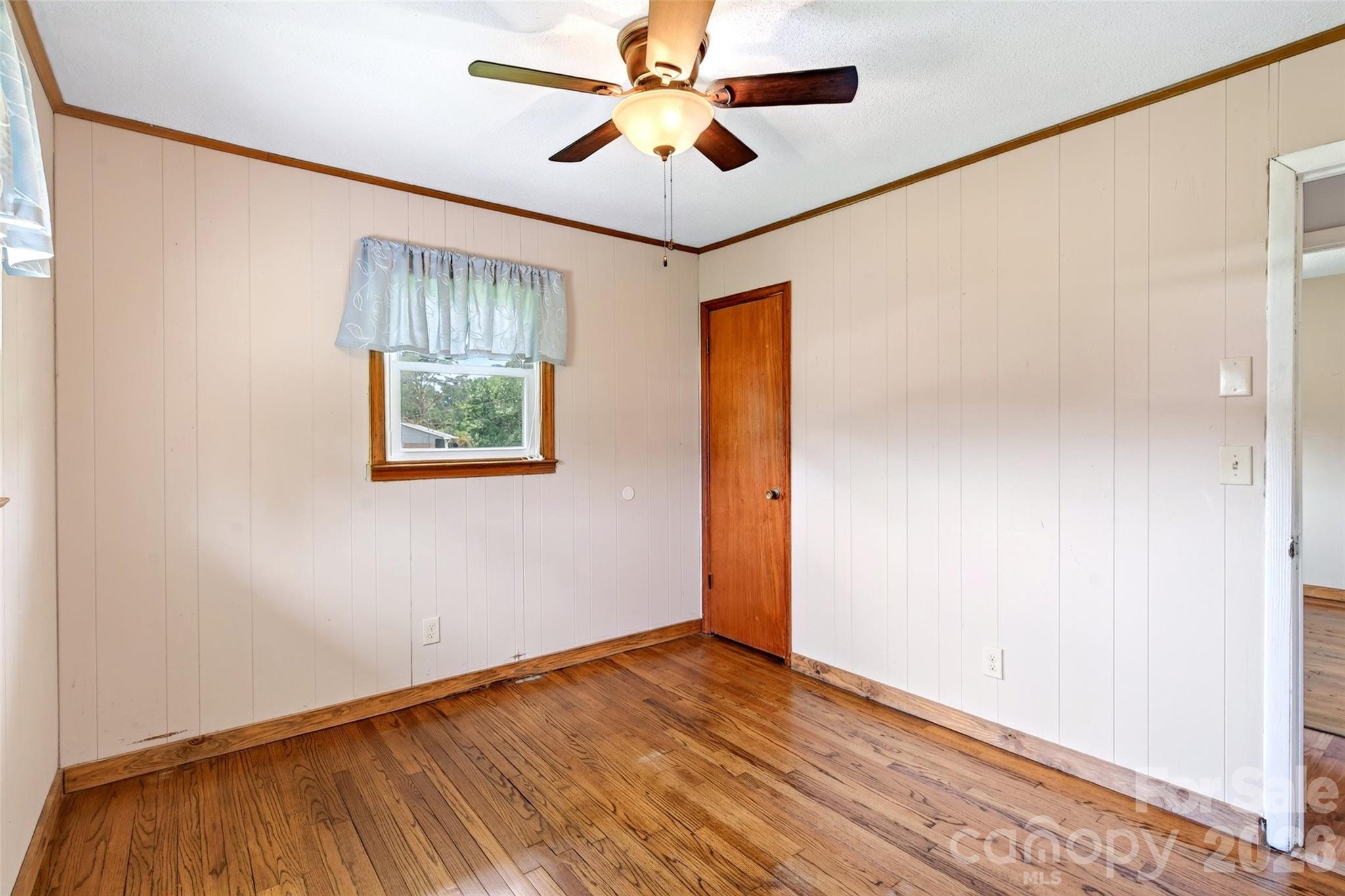 Single Family Residence at 224 Cherokee Way, Marion, photo 29 of 39