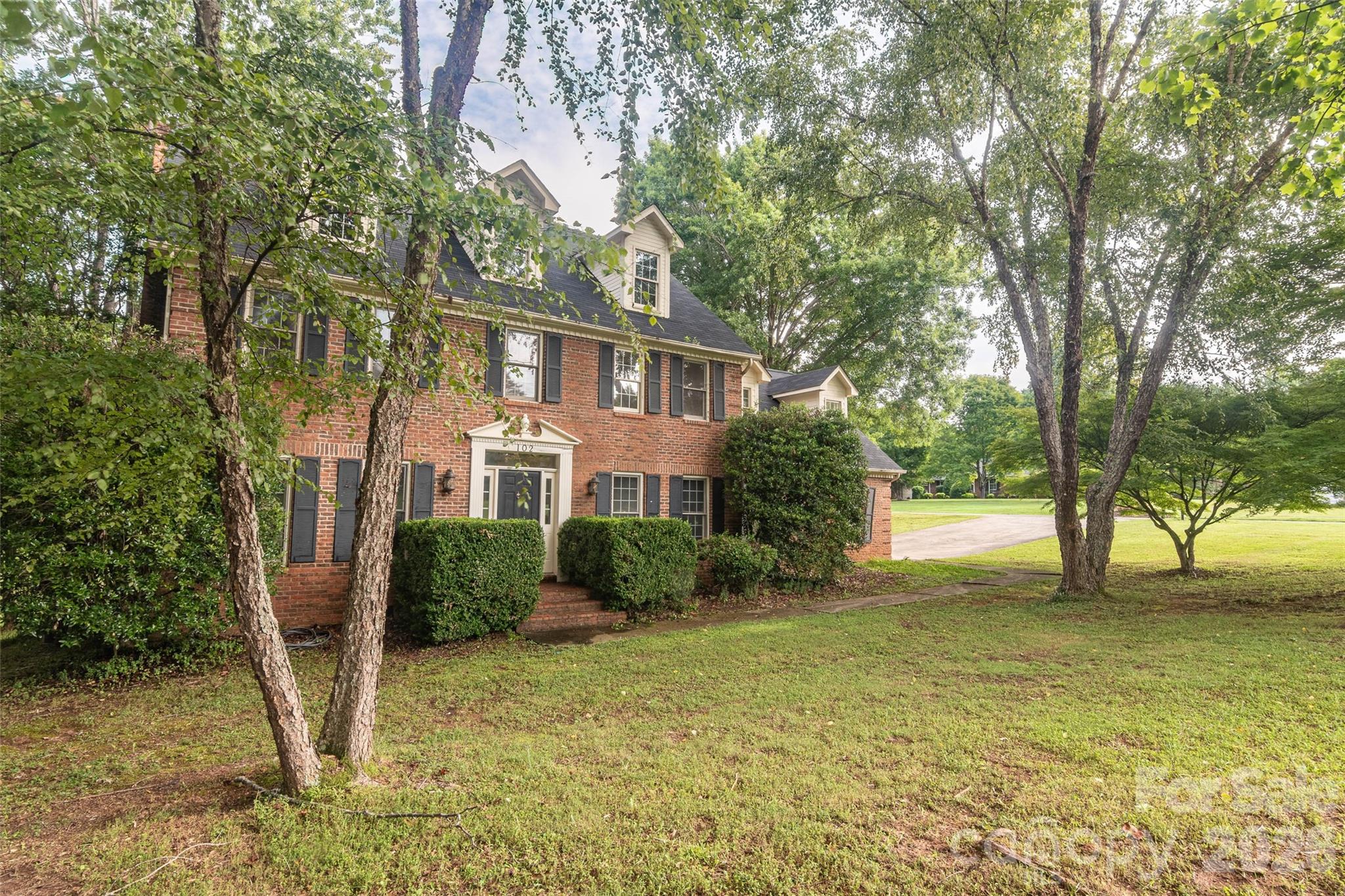 Single Family Residence at 102 Ridgeview Drive, Rutherfordton, photo 3 of 39