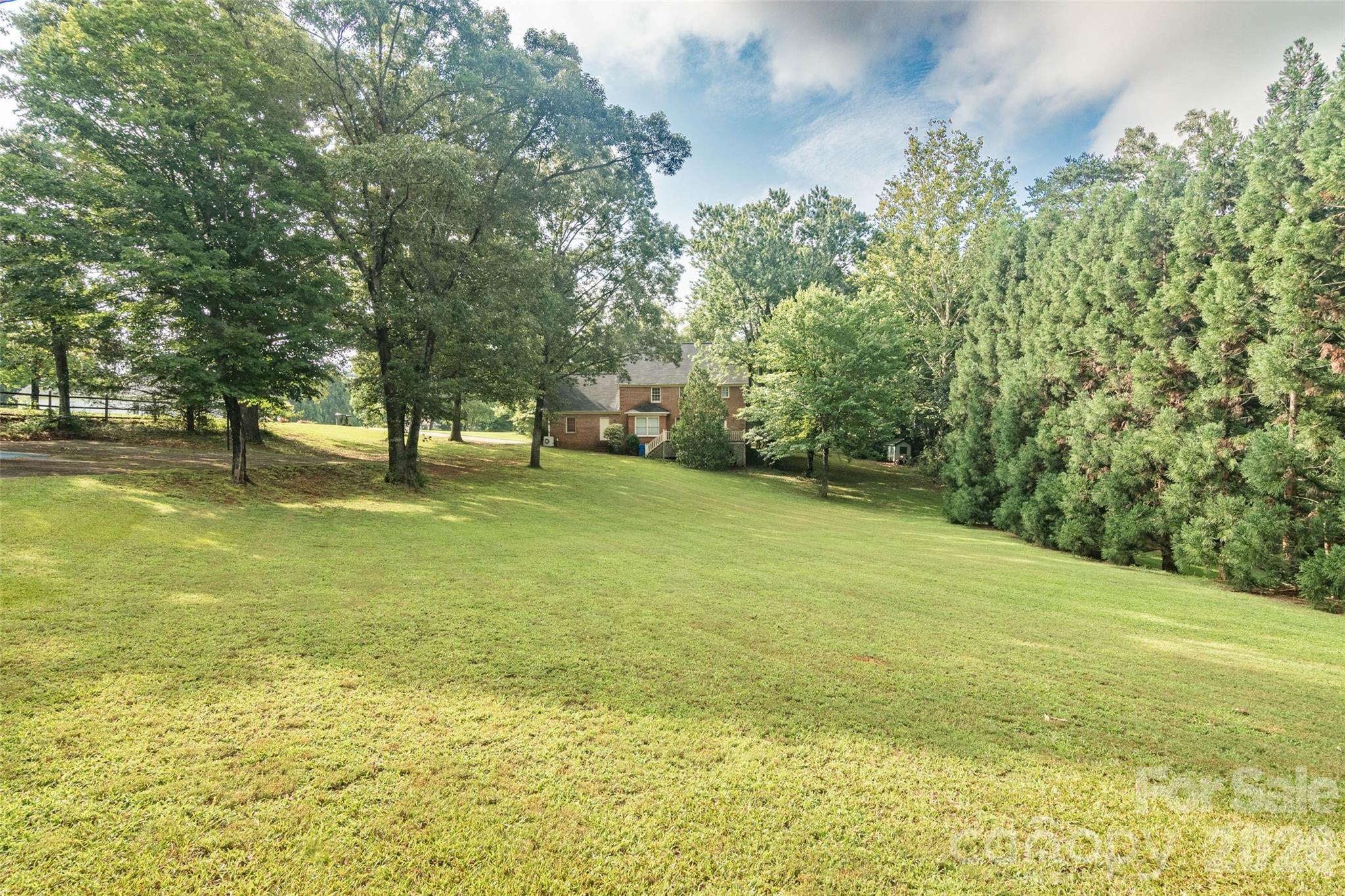 Single Family Residence at 102 Ridgeview Drive, Rutherfordton, photo 9 of 39