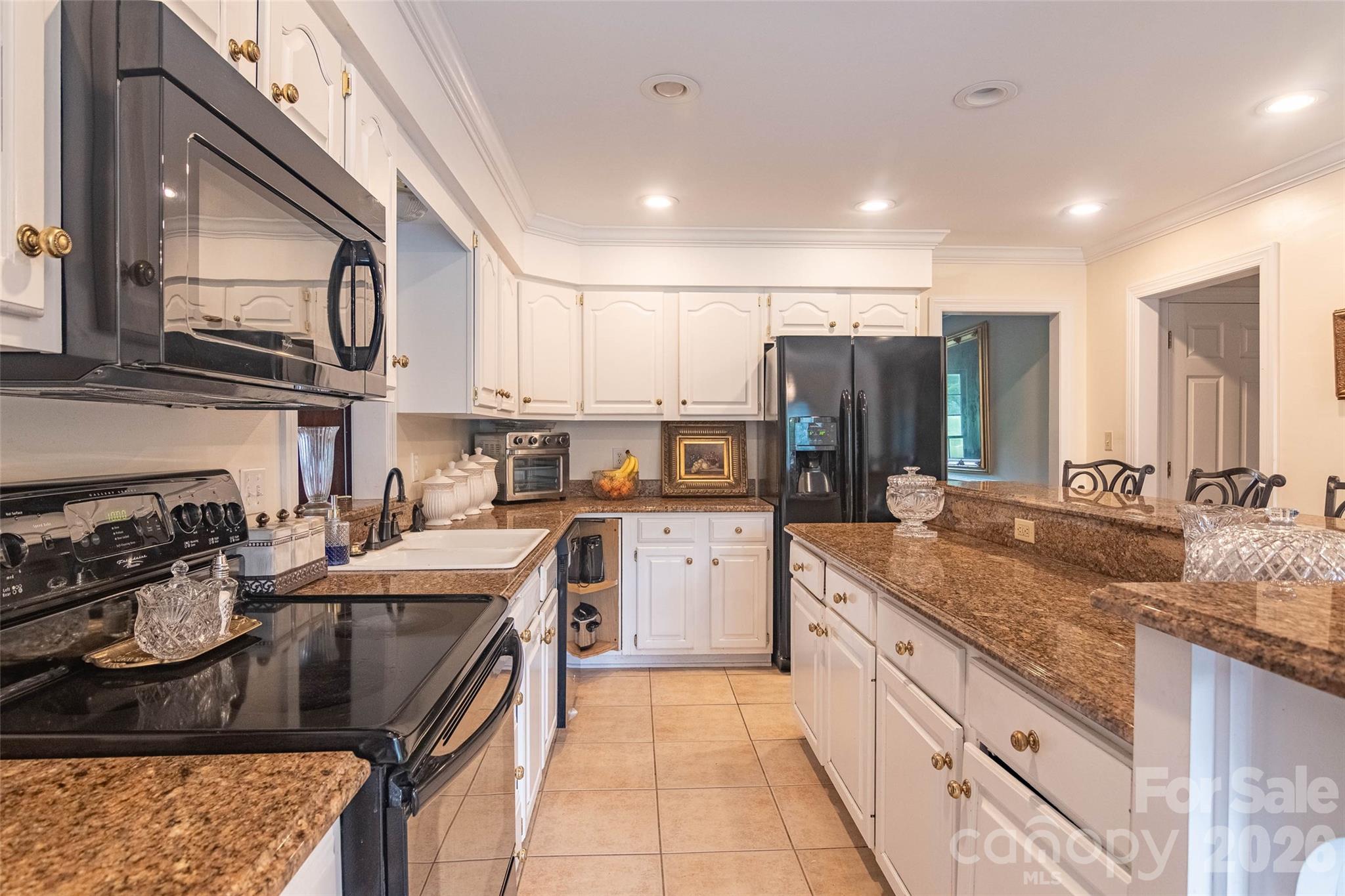 Single Family Residence at 102 Ridgeview Drive, Rutherfordton, photo 18 of 39