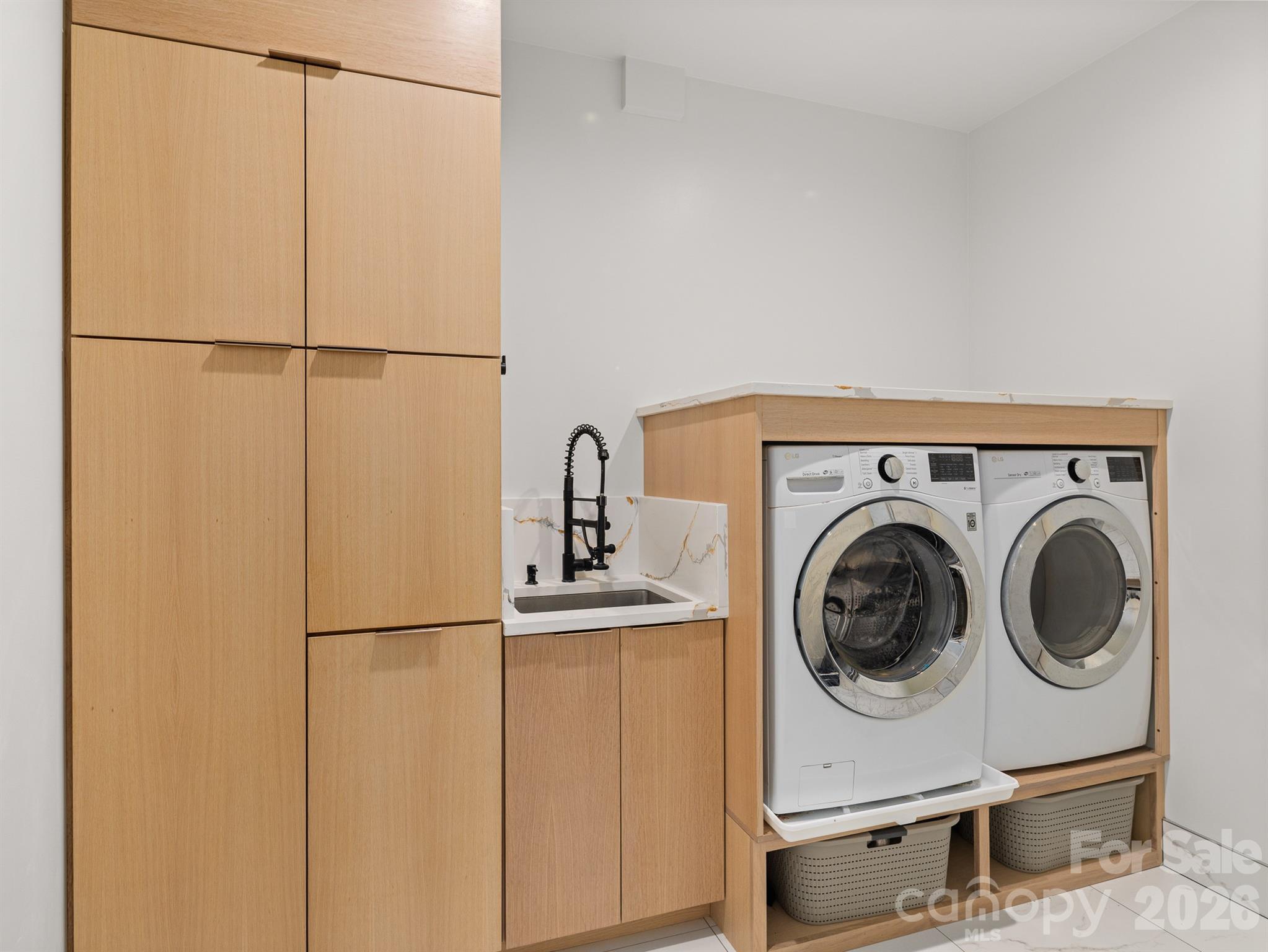 Laundry - 52 Klimovych Road, Hendersonville