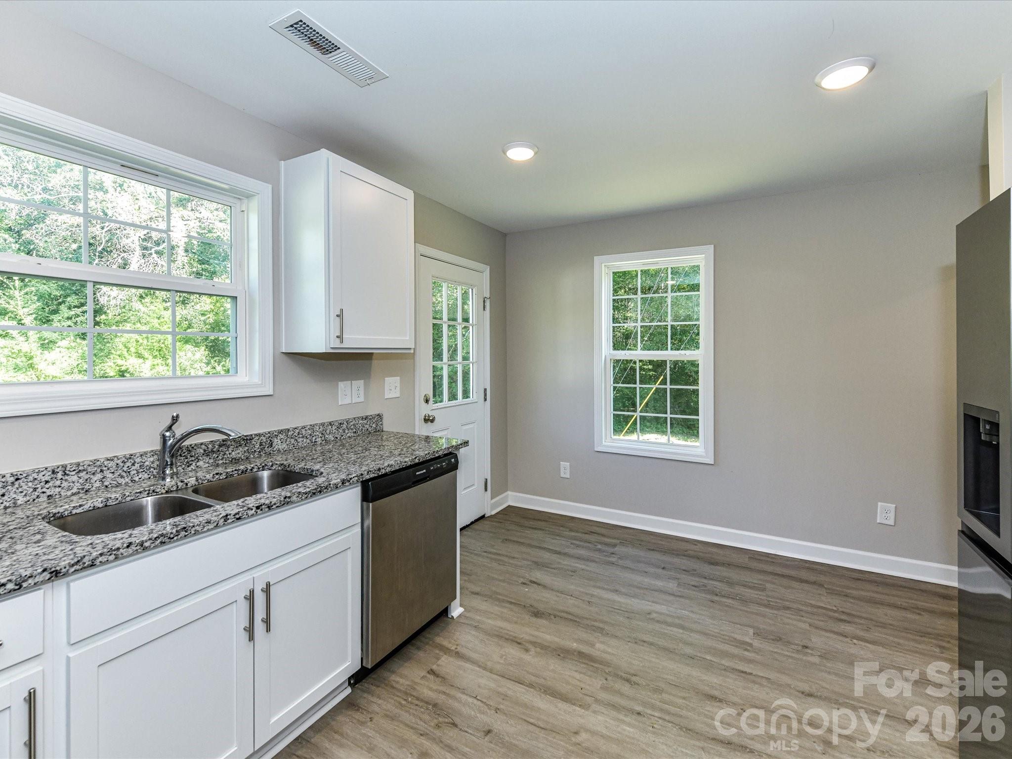 Kitchen - 550 Claymon Road, Oakboro