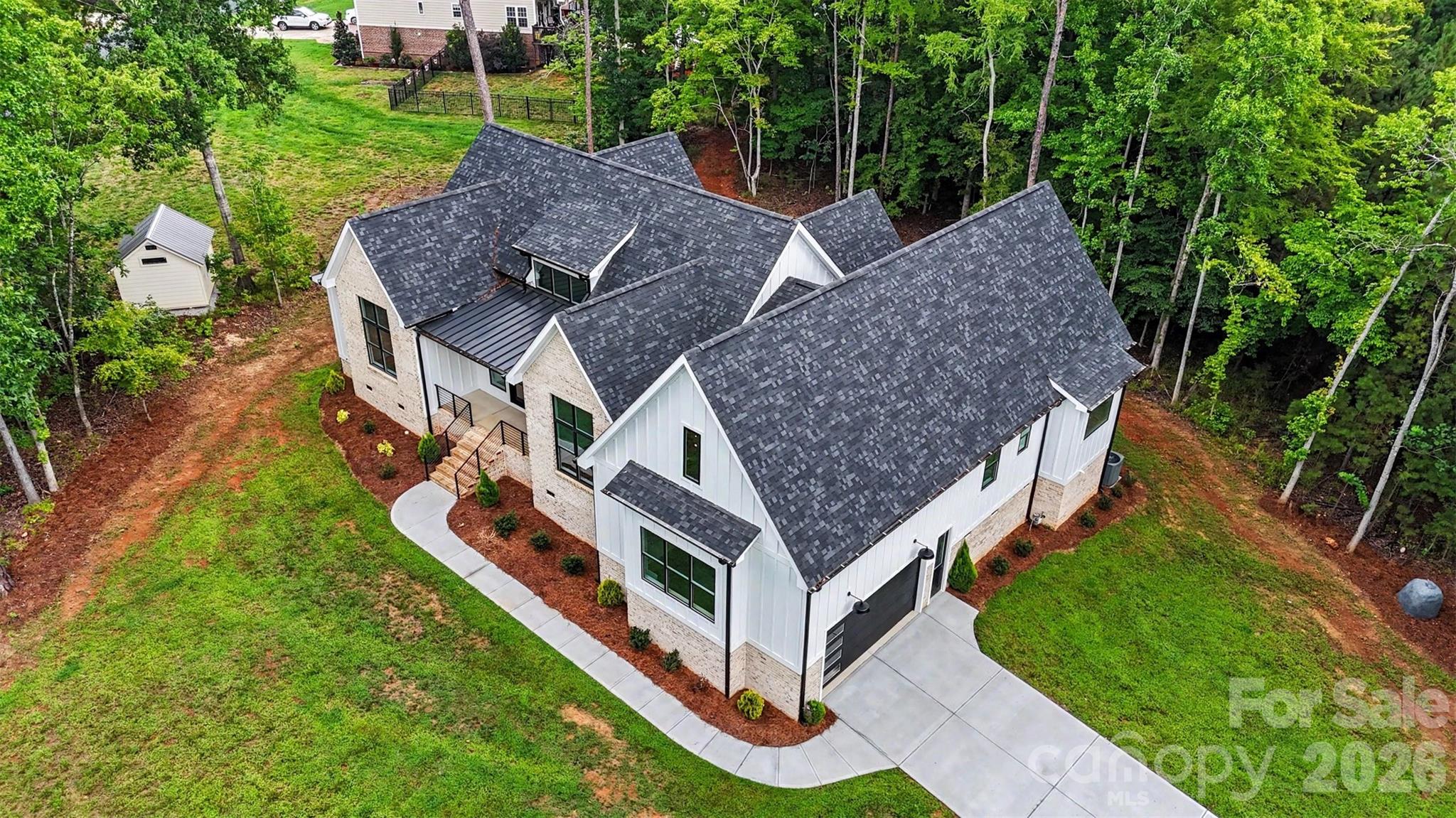 Single Family Residence at 4808 Rockwood Drive, Waxhaw, photo 3 of 36