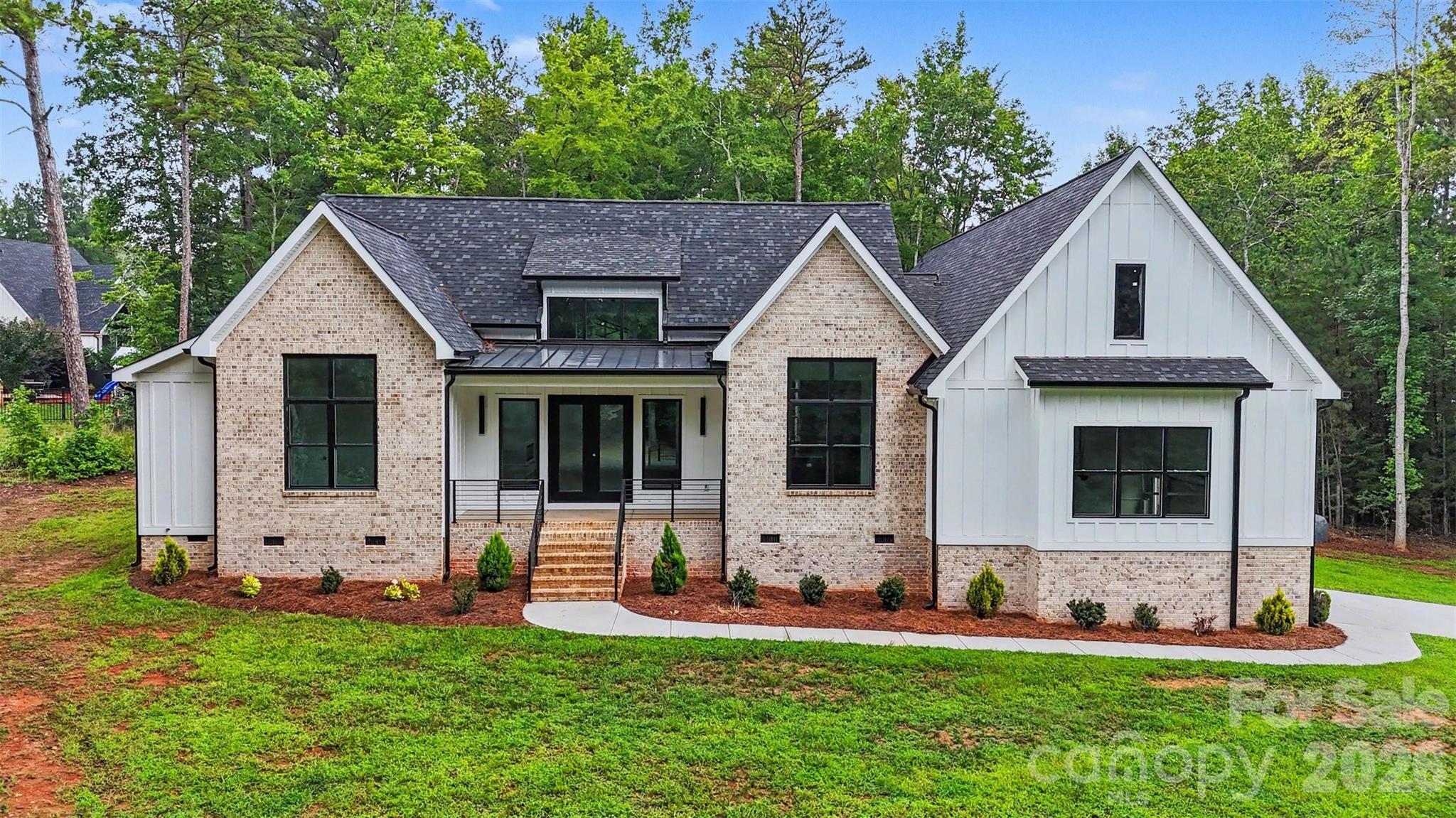 Single Family Residence at 4808 Rockwood Drive, Waxhaw, photo 4 of 36