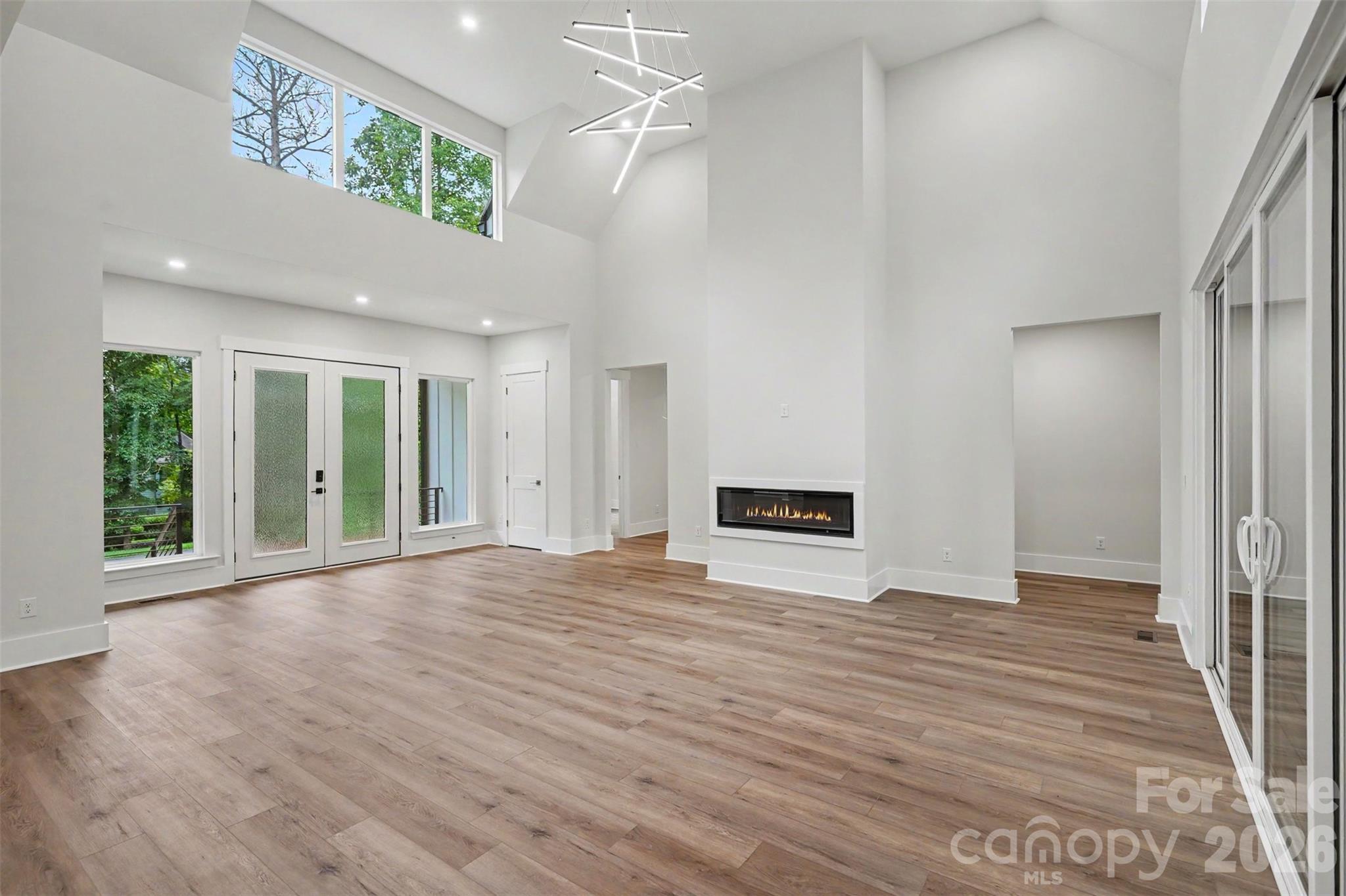 Single Family Residence at 4808 Rockwood Drive, Waxhaw, photo 9 of 36