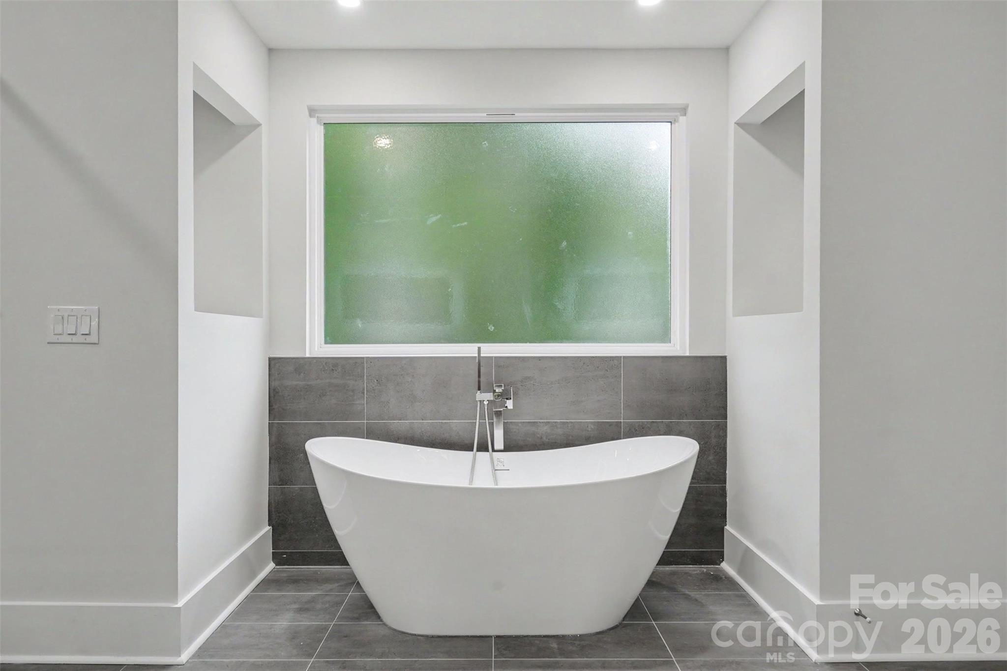 Ensuite Primary Bathroom - 4808 Rockwood Drive, Waxhaw