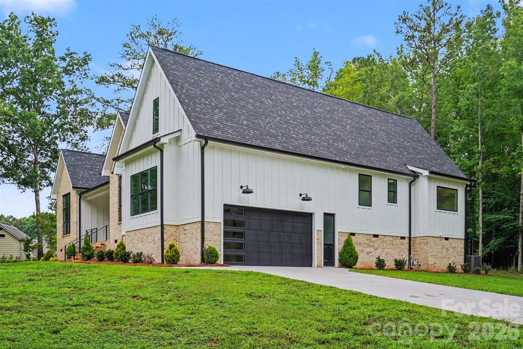 Single Family Residence at 4808 Rockwood Drive, Waxhaw, photo 33 of 36