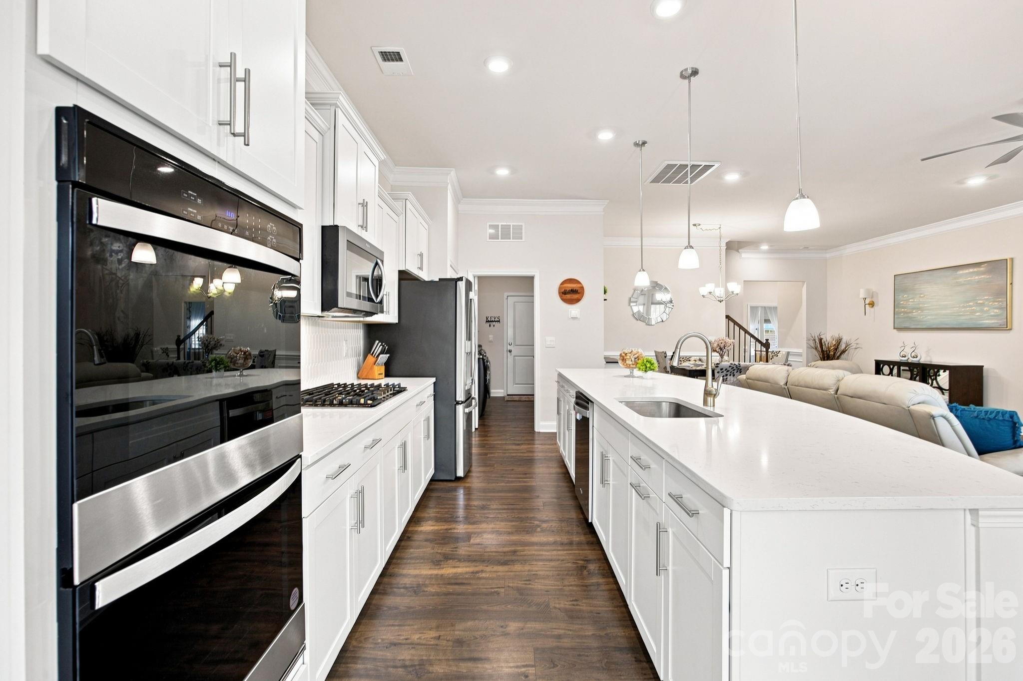 Single Family Residence at 8125 Warford Little Road, Denver, photo 7 of 45