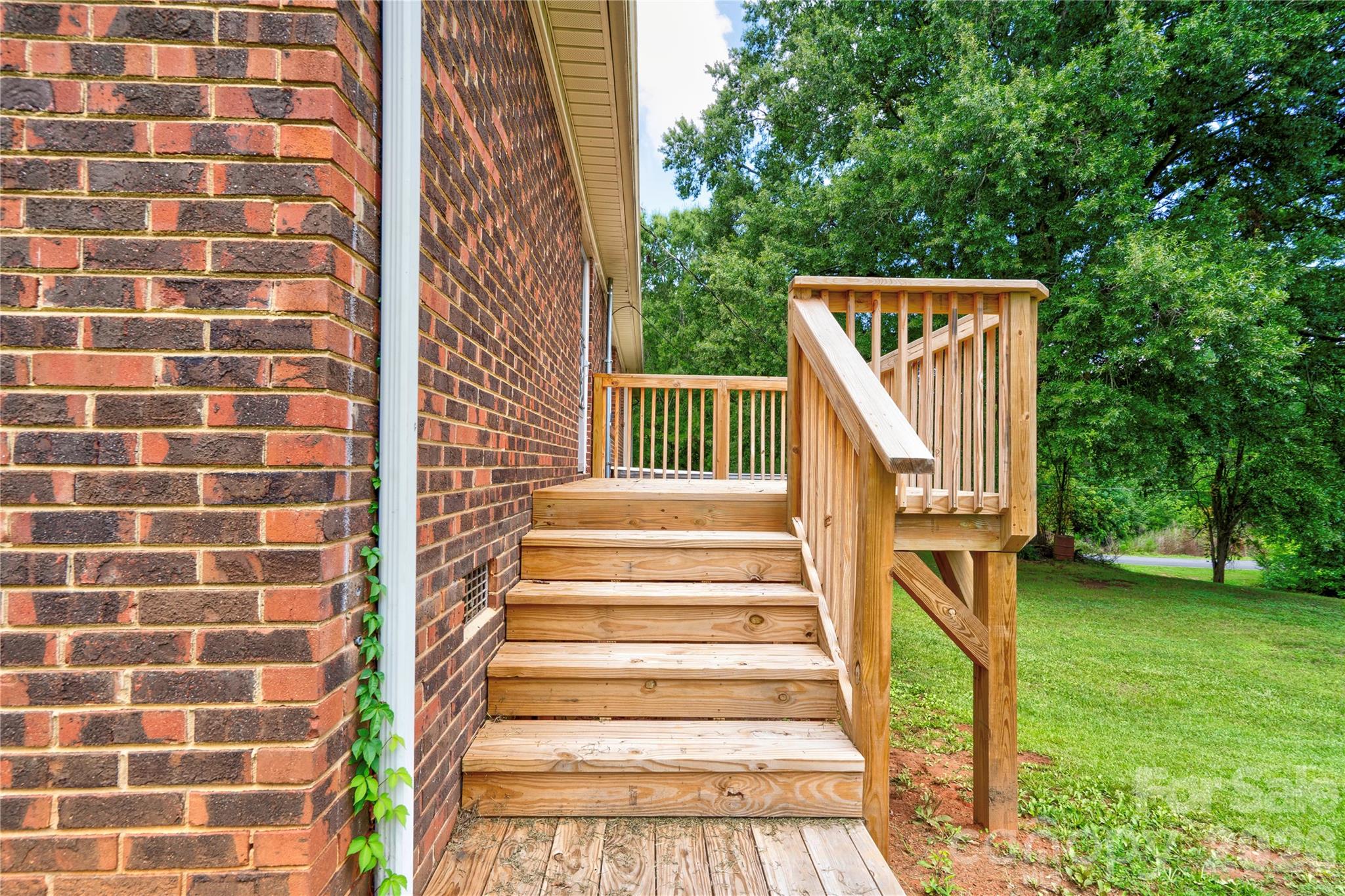 Single Family Residence at 100 Sherwood Drive, Shelby, photo 26 of 28