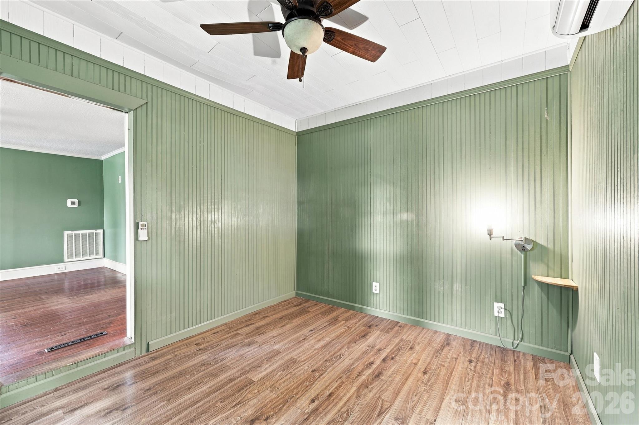 Single Family Residence at 3466 Roberta Road, Concord, photo 20 of 35