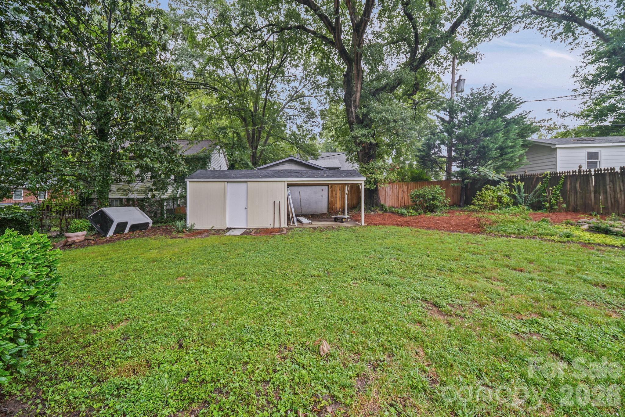Single Family Residence at 1210 Crescent Avenue, Gastonia, photo 32 of 34