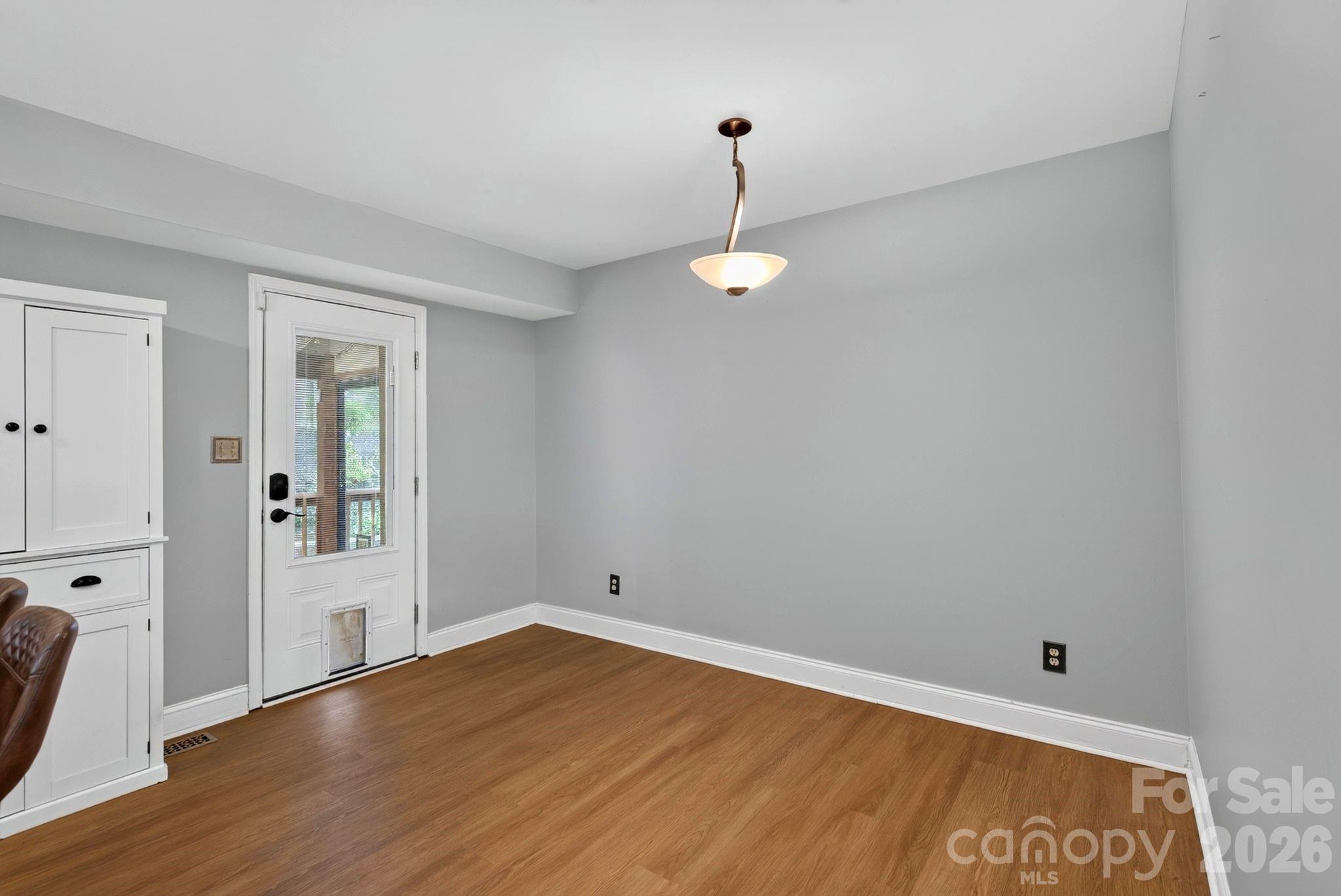 Dining area - 47 Royal Oaks Road, Arden