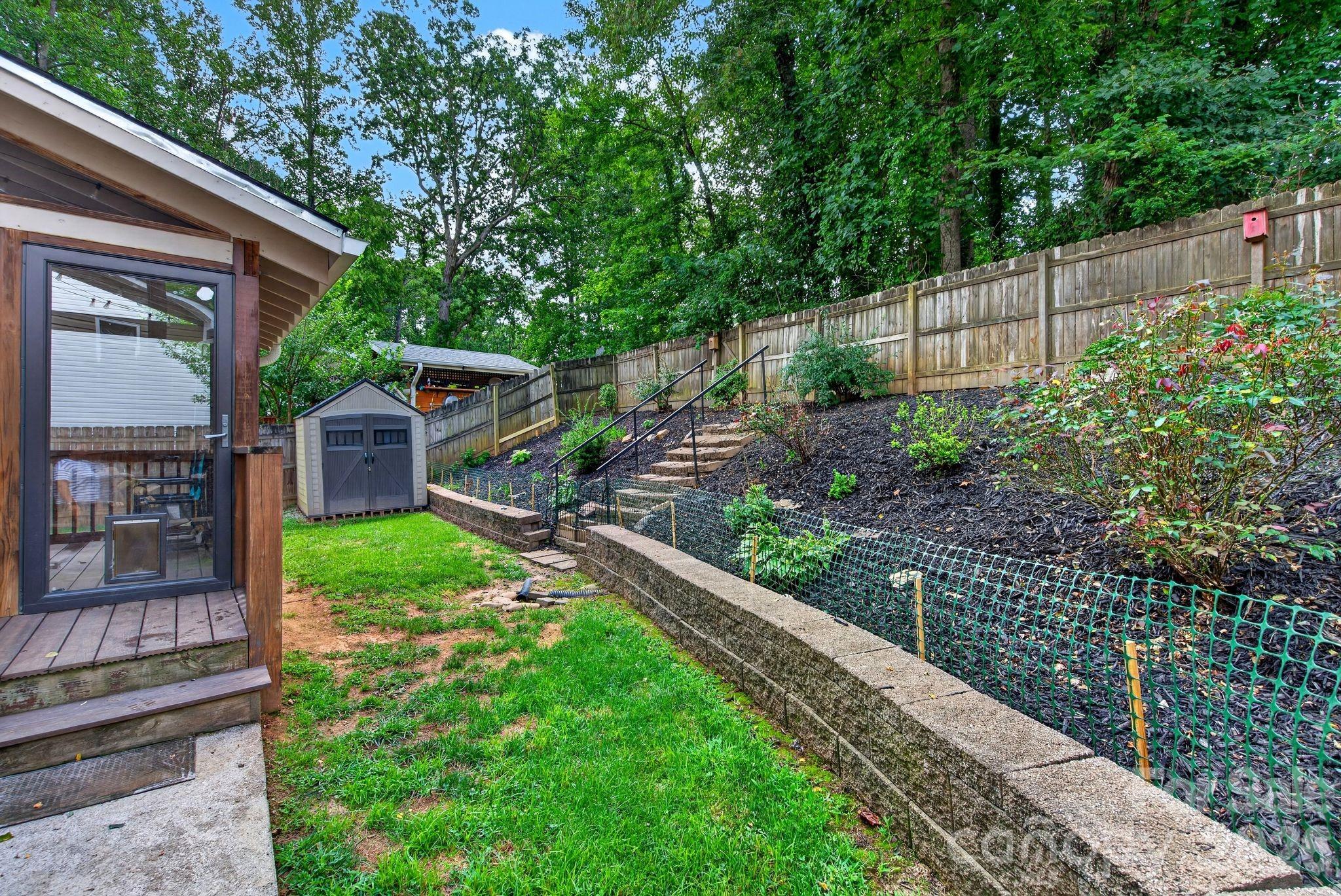 Single Family Residence at 47 Royal Oaks Road, Arden, photo 16 of 36