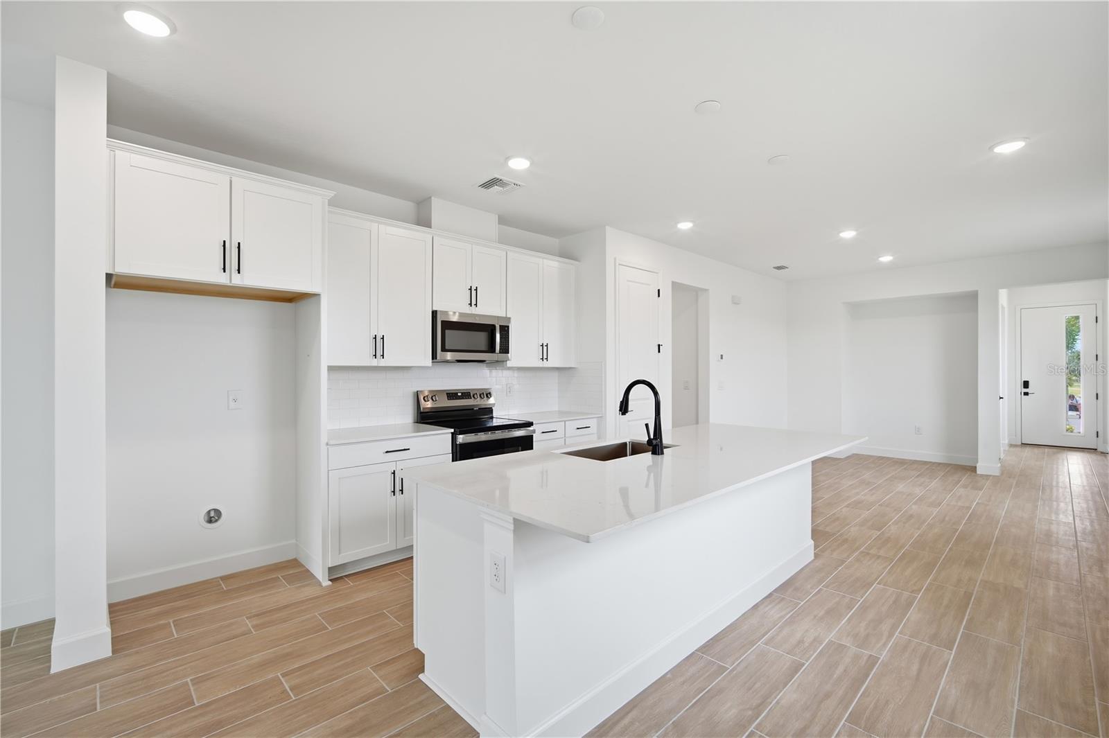 Single Family Residence at 2326 ANDERS DR, PARRISH, photo 13 of 38