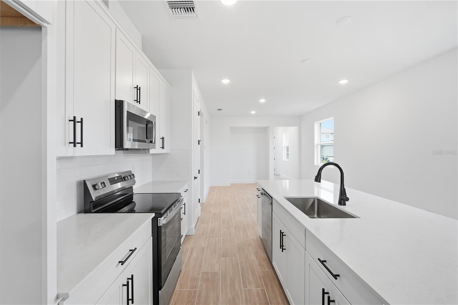 Single Family Residence at 2326 ANDERS DR, PARRISH, photo 14 of 38